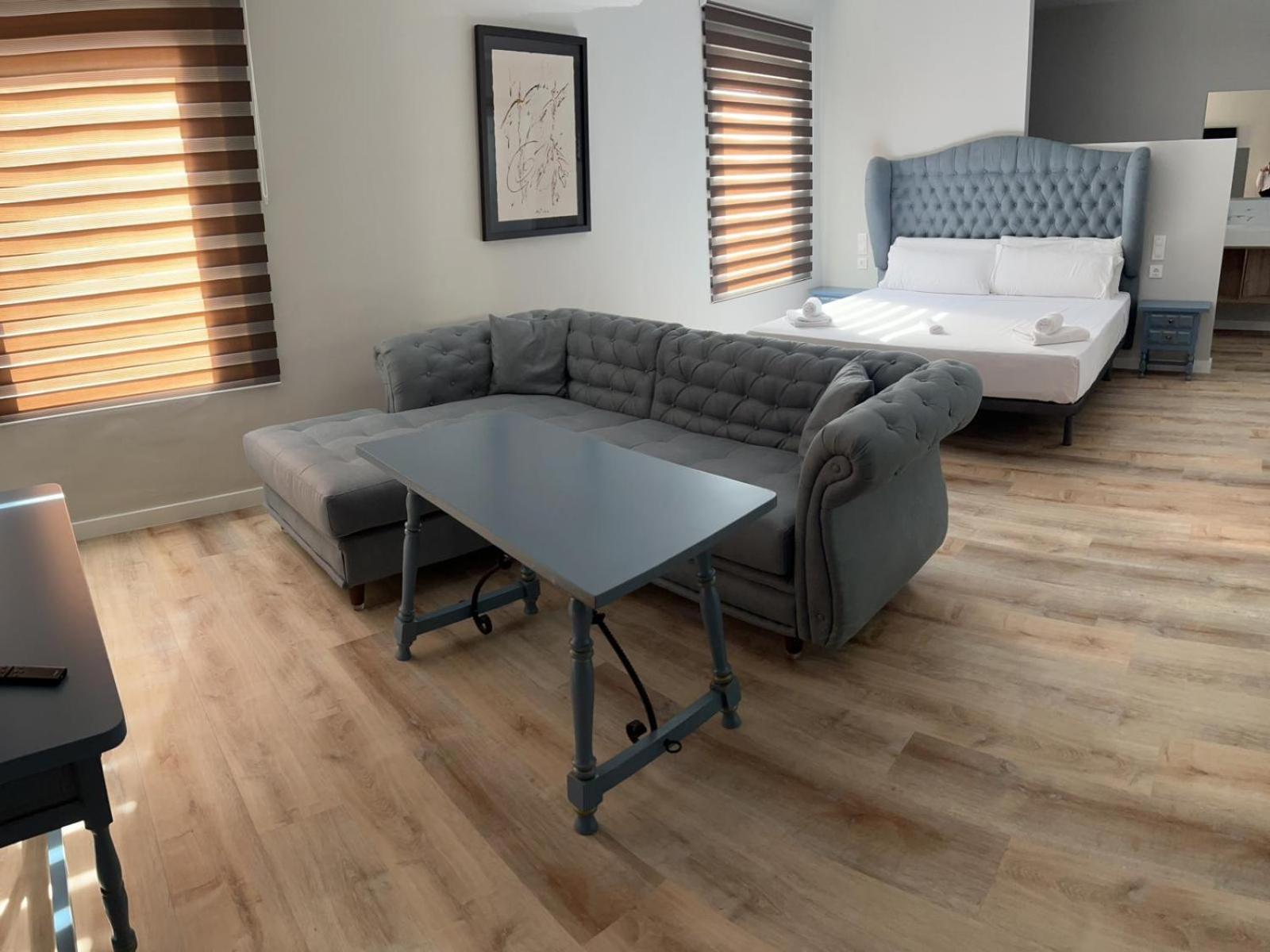 Hotel Alojamientos Cervantes