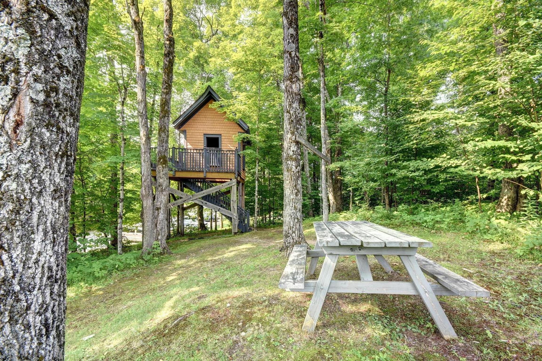 Hotel Le Manoir 106-7 by Escapades Tremblant