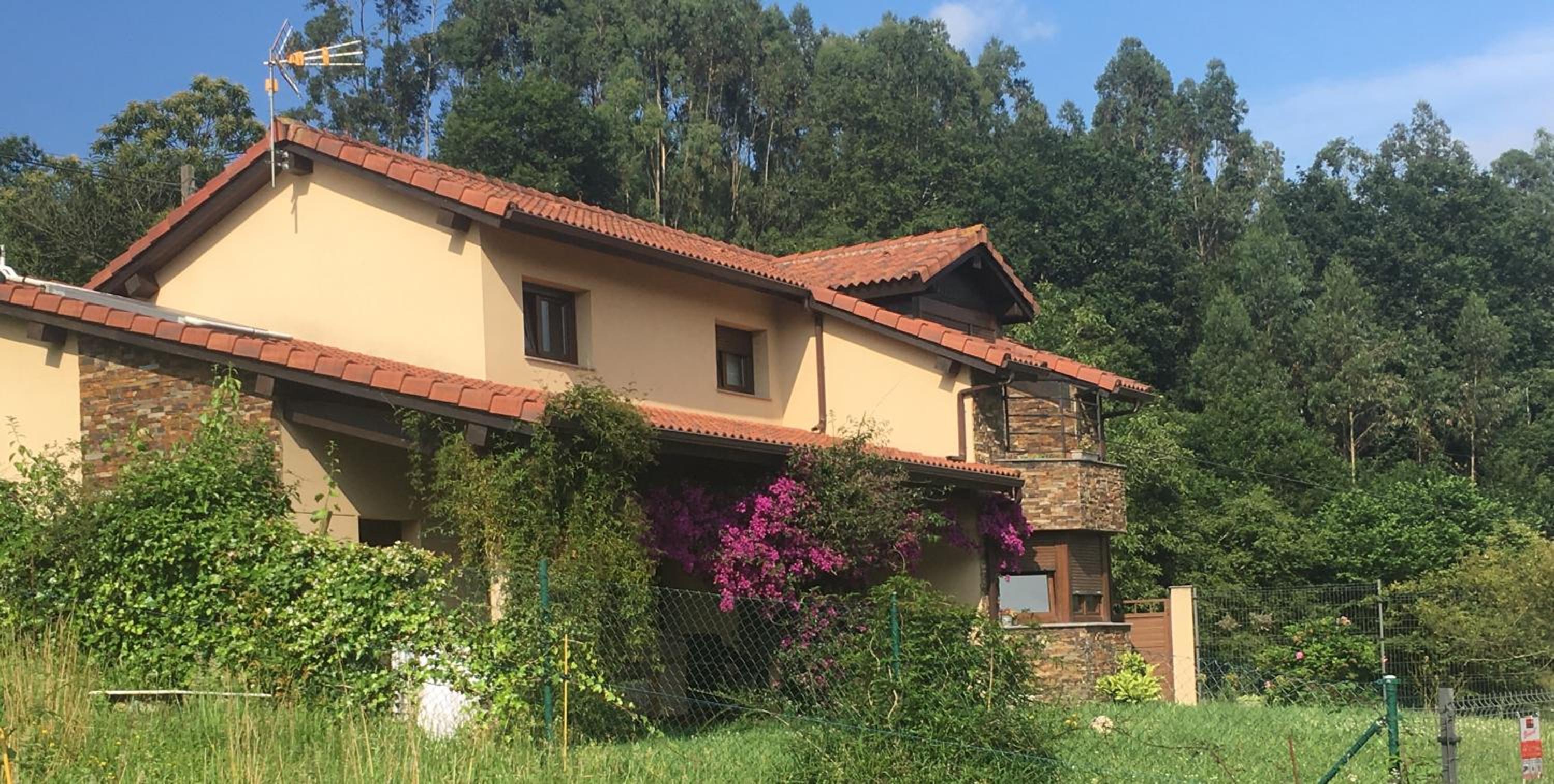 Hotel Acogedora Casa En Asturias