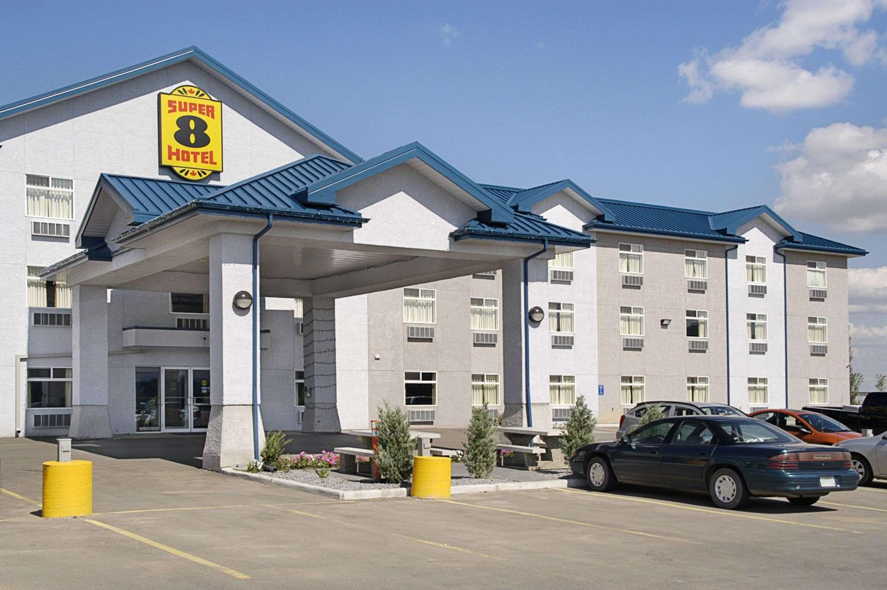 Hotel Super 8 by Wyndham Fort Saskatchewan