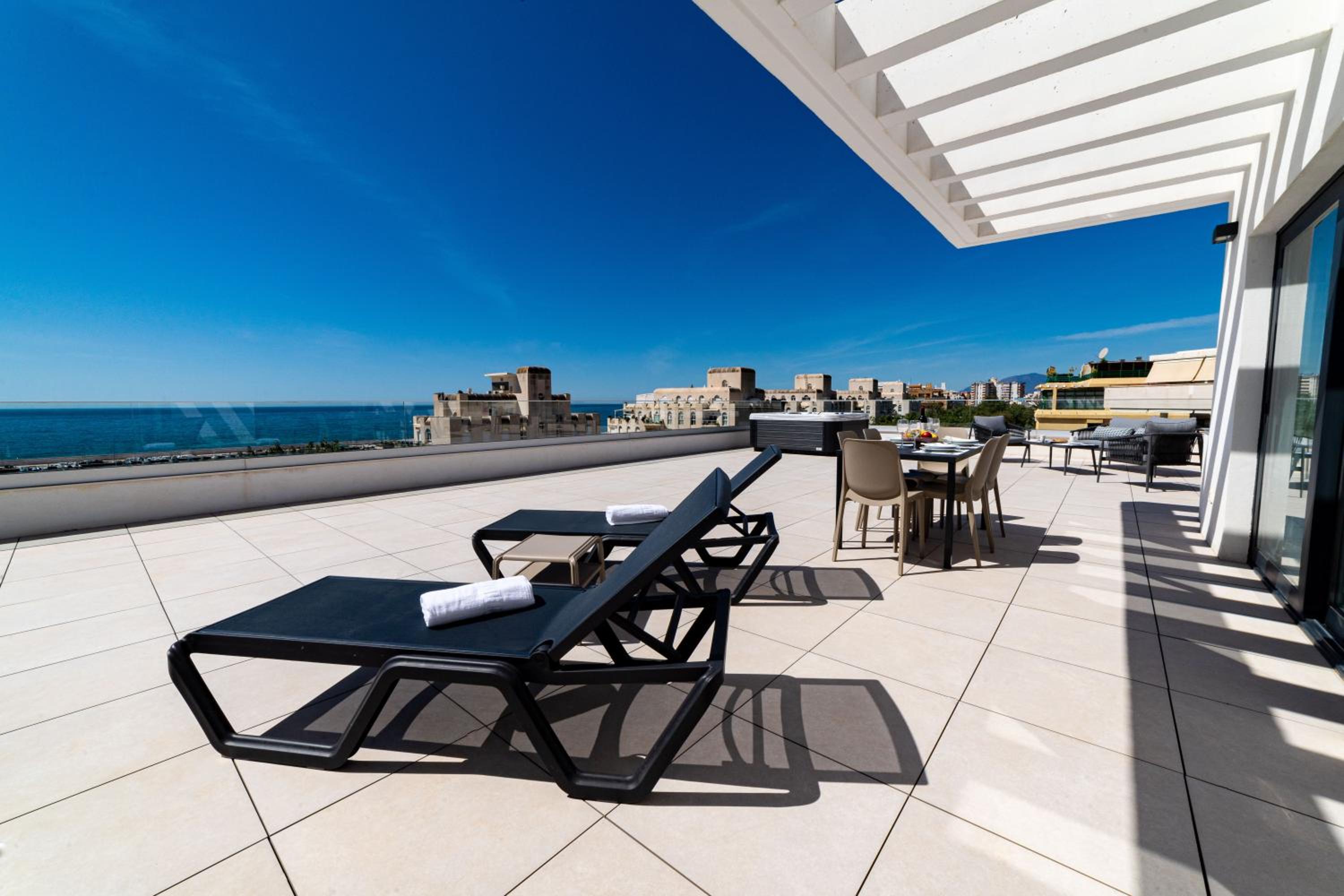 Hotel Aqua Apartments Bellamar Marbella
