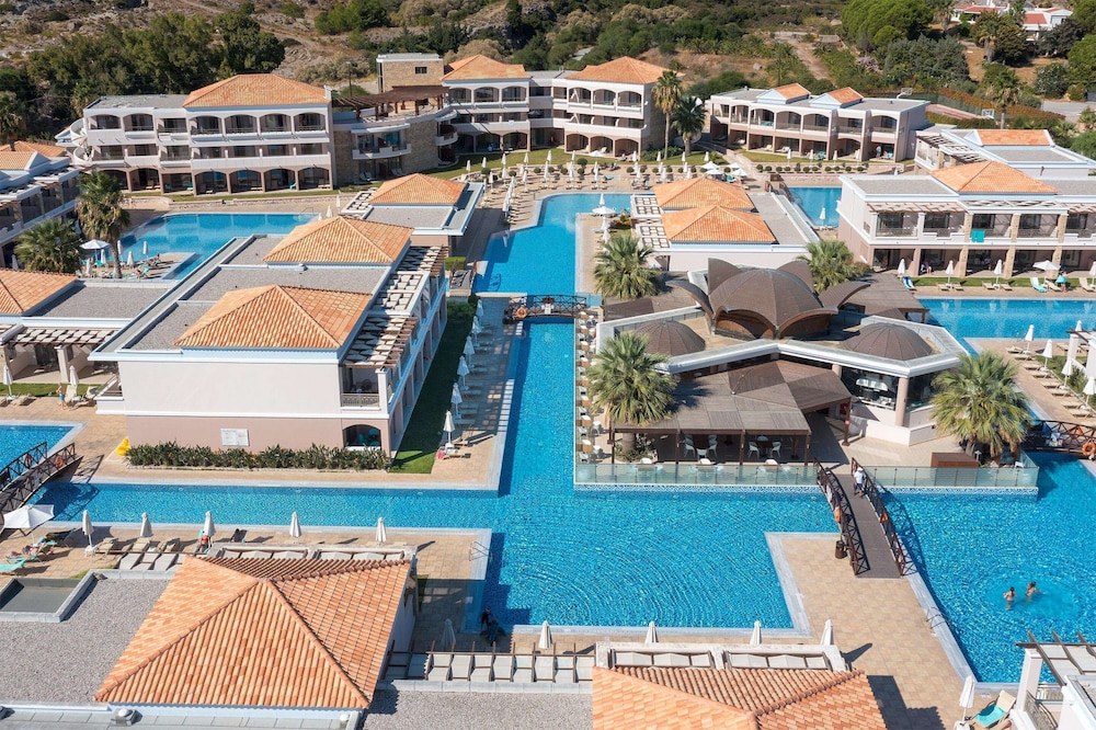 Hotel La Marquise Luxury Resort Complex