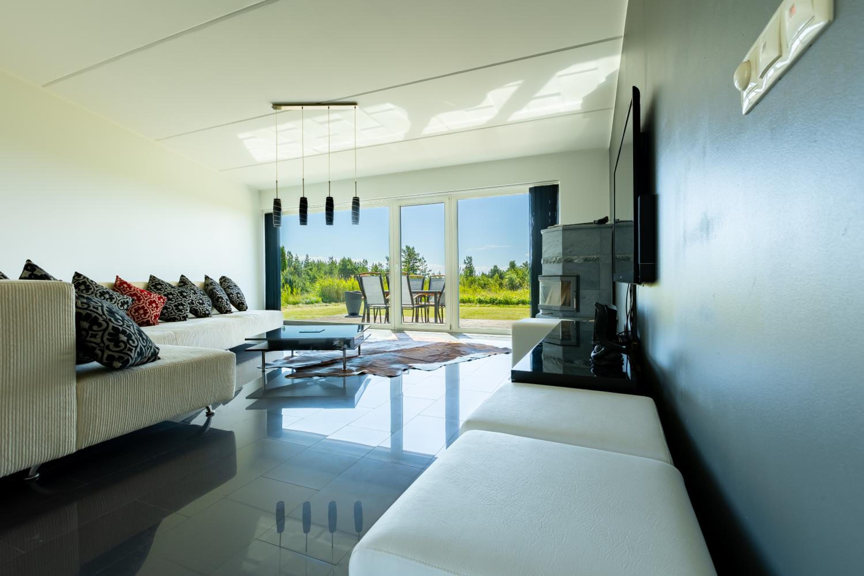 Hotel Paikeseline Apartment With Sauna