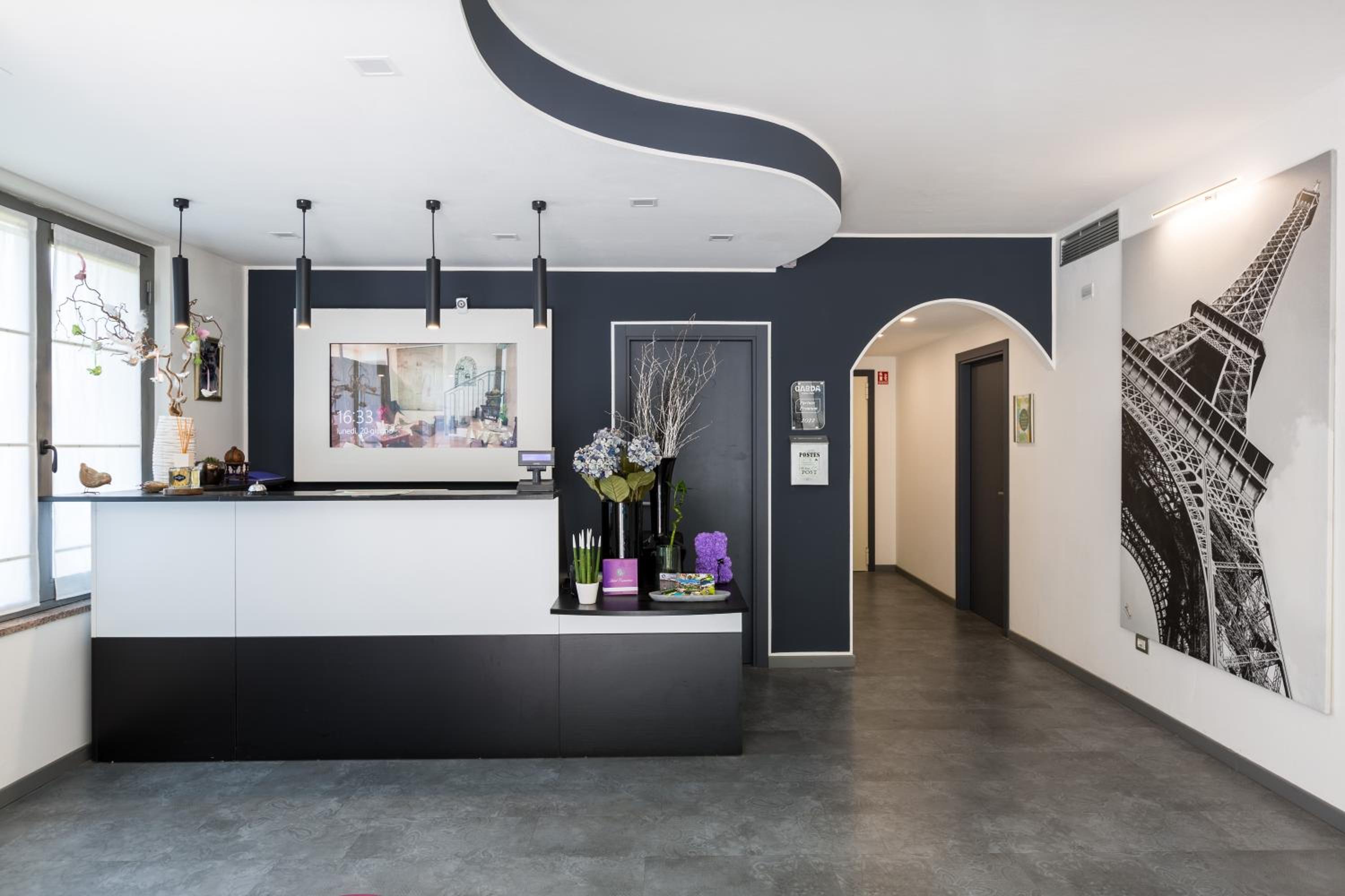 Hotel Canarino