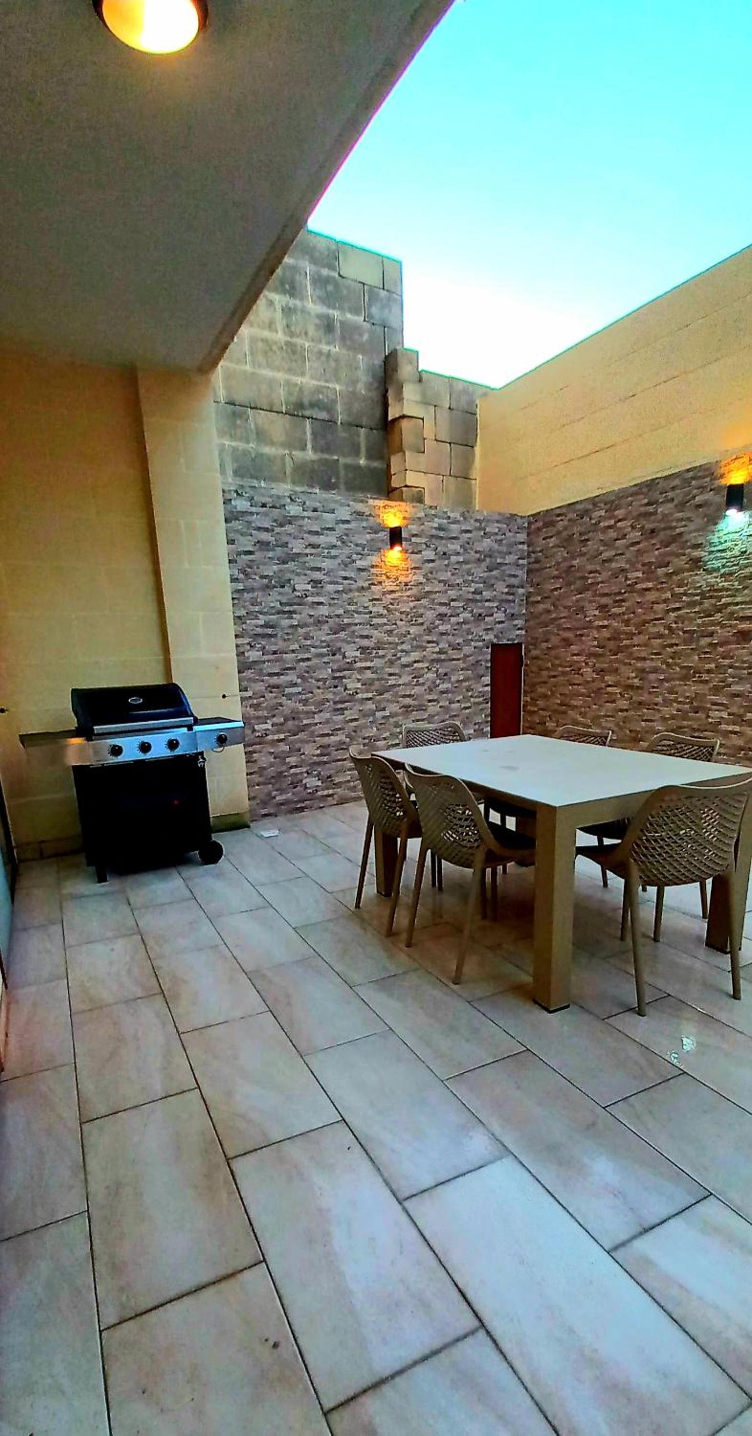 Hotel Luxurious Apartment With Pool And Jacuzzi