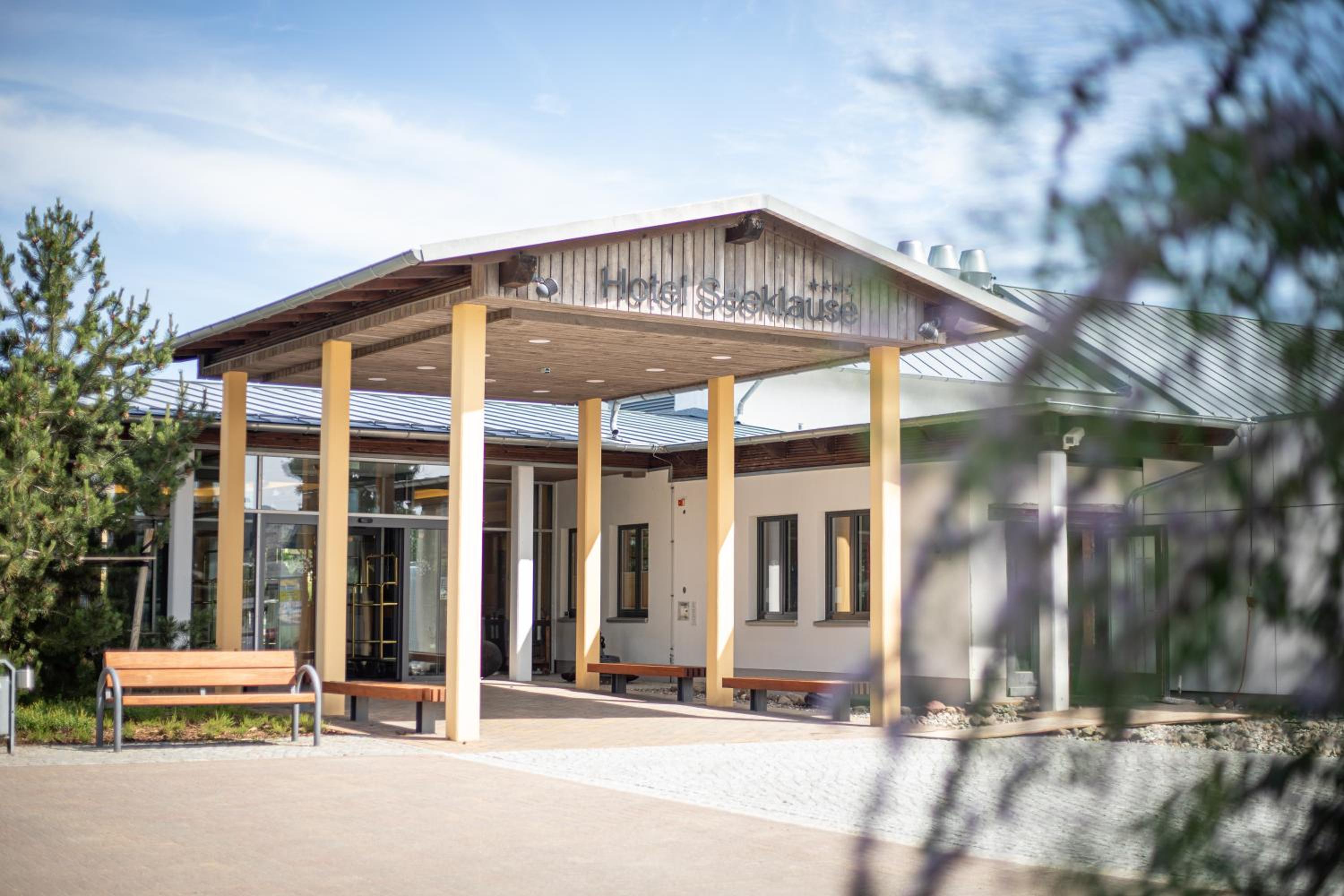 Hotel Familien Wellness Hotel Seeklause mit großem Abenteuerspielplatz "Piraten-Insel-Usedom"