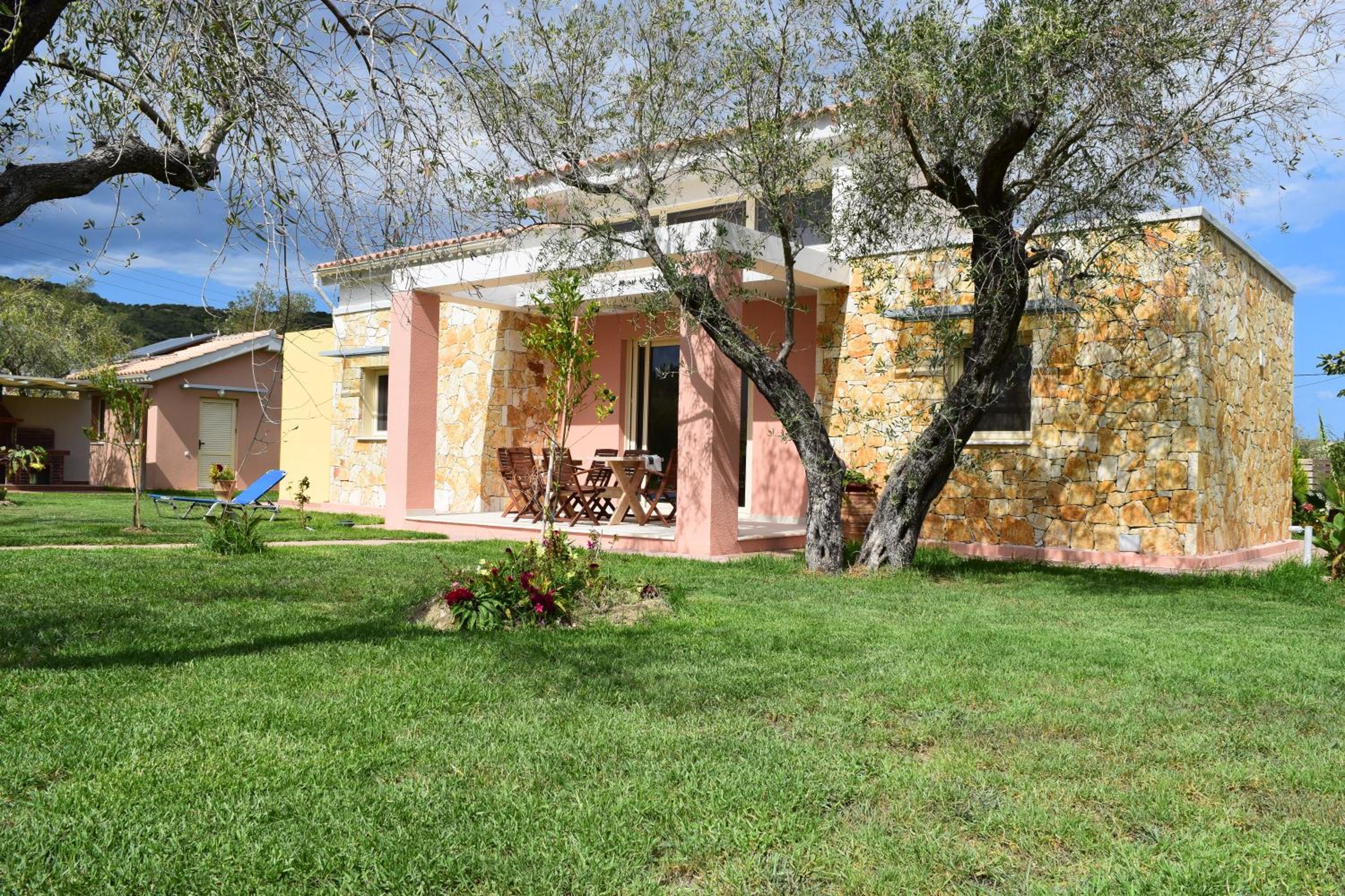 Hotel Three Stars Luxury Villas