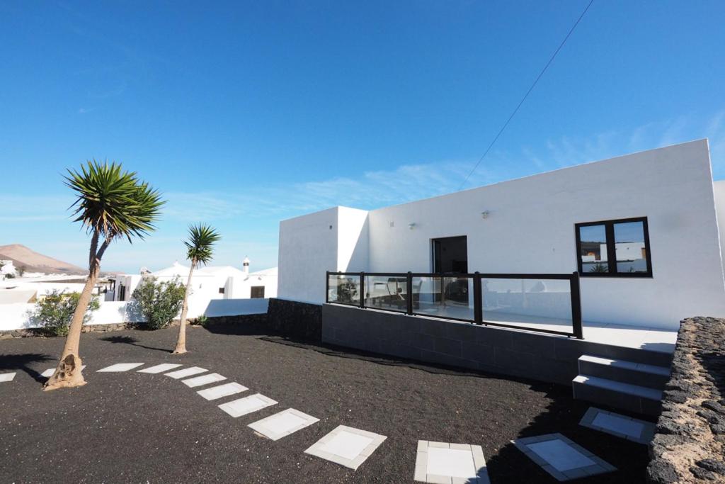Hotel Private Apartment With Mountain And Sea Views La Asomada Lanzarote