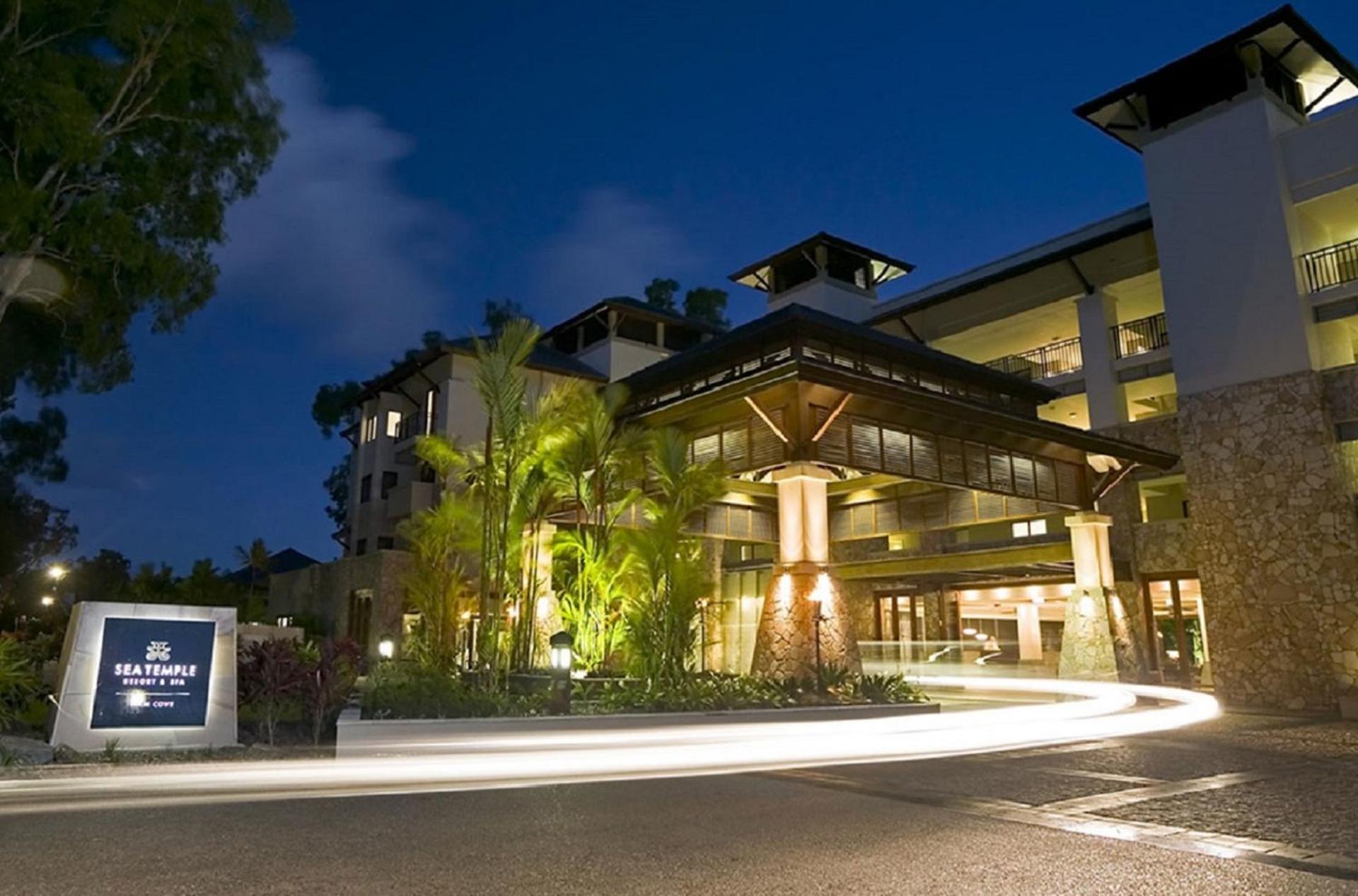Hotel Sea Temple Palm Cove 2 Bedroom Luxury Apartment