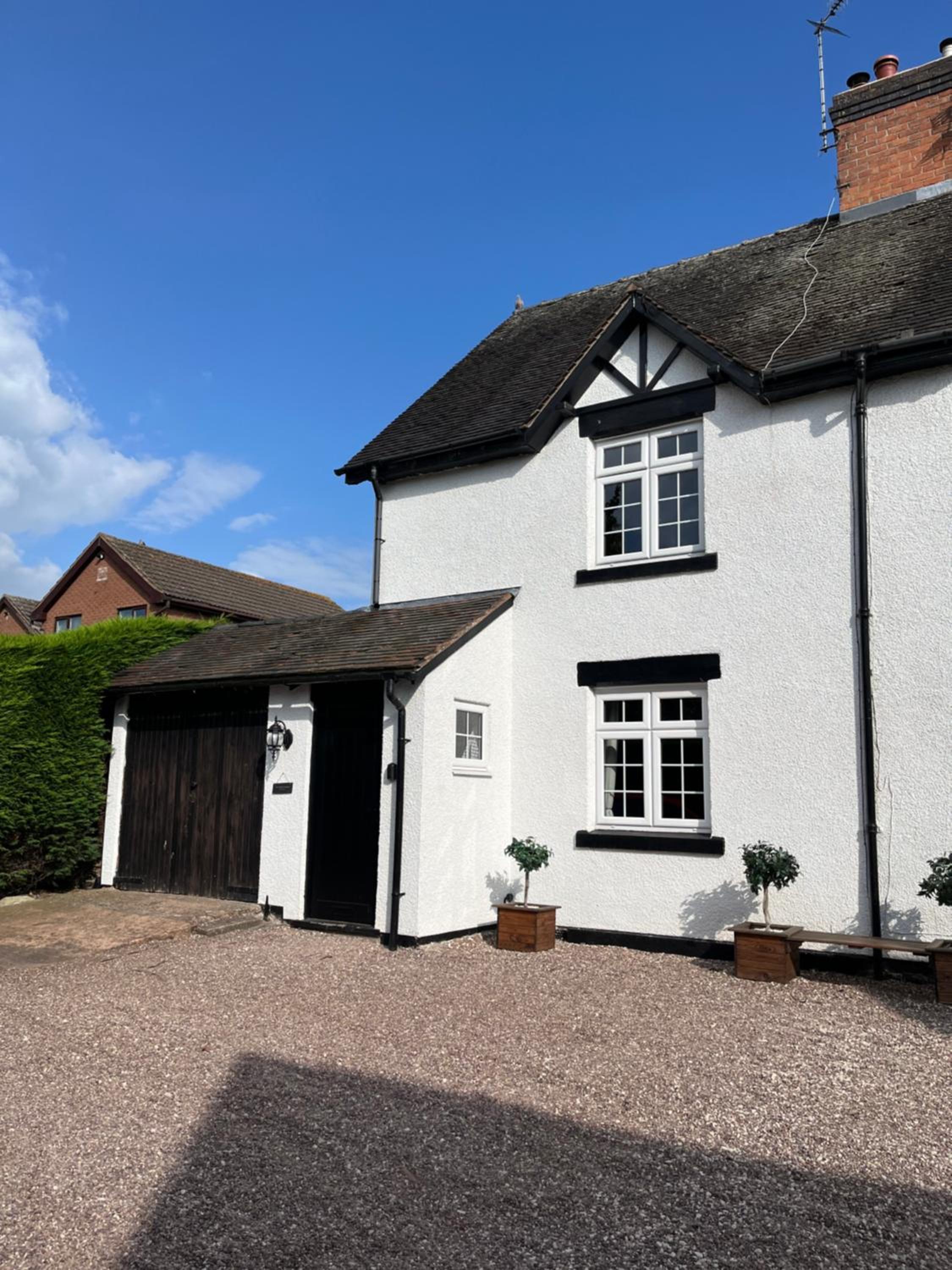 Hotel One Jubilee Cottages