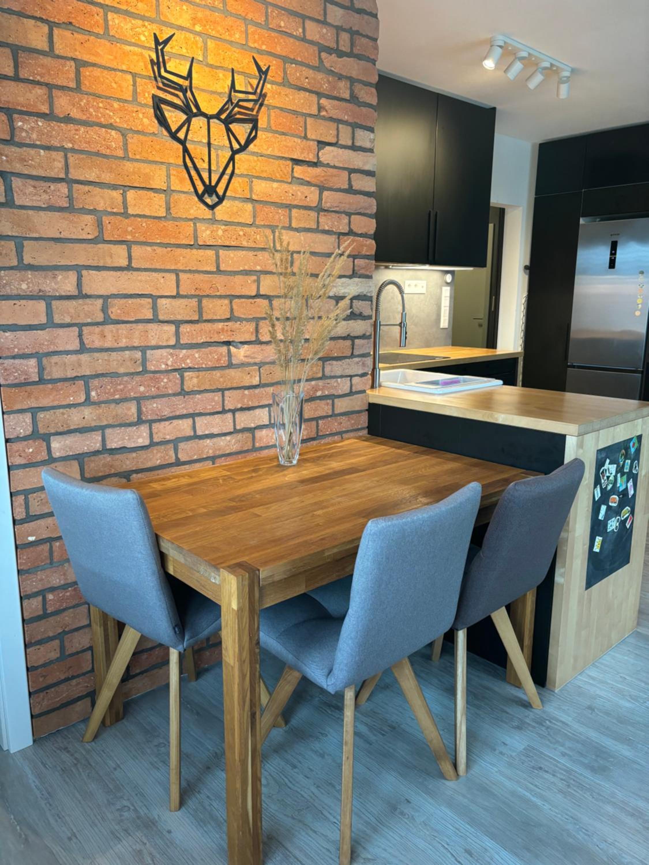 Hotel Premiere Apartment Bratislava - Private Parking