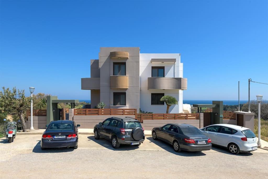 Hotel E&a Luxury Apartment With Sea View