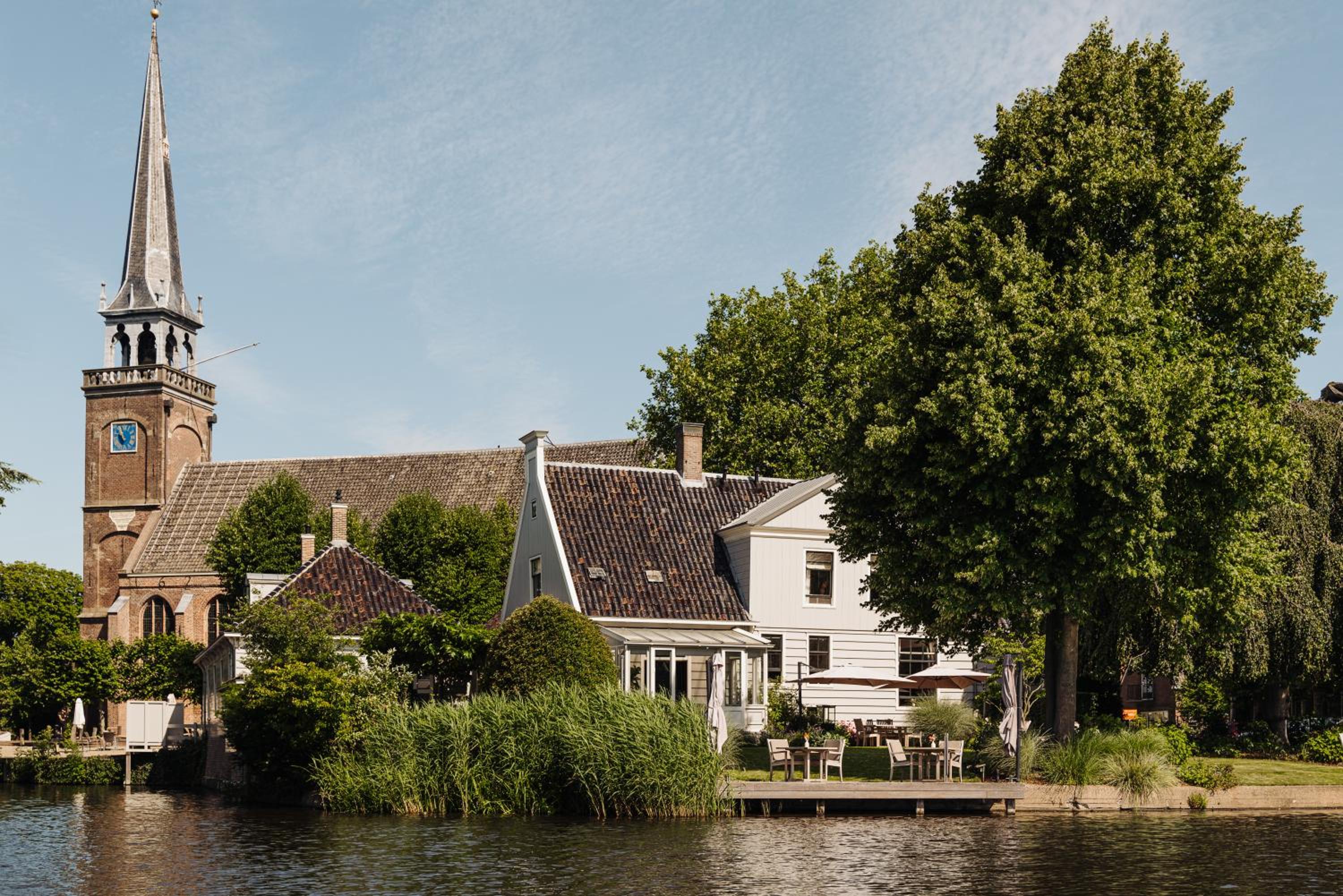 Hotel Inn on the Lake