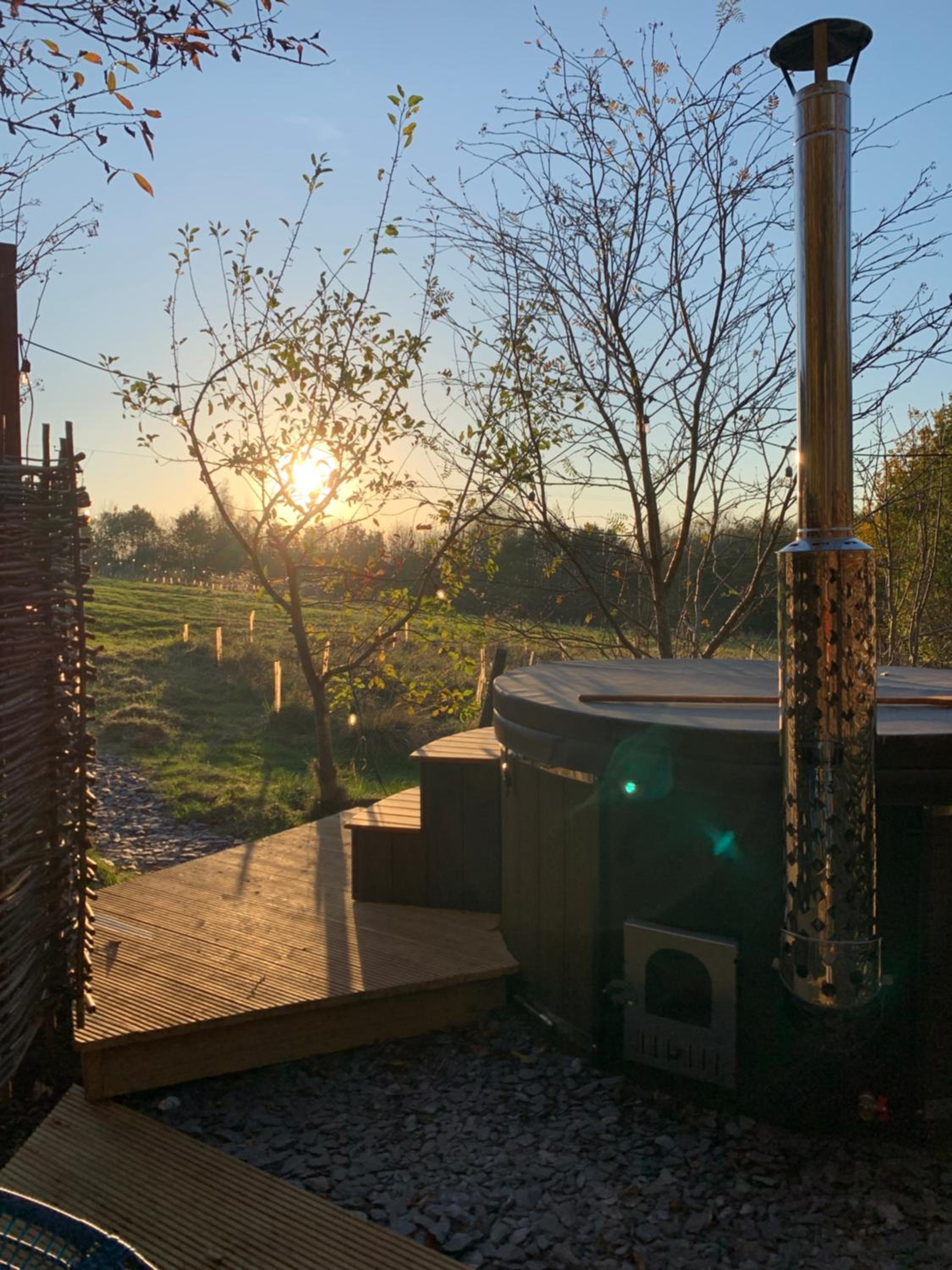 Hotel Ammonite Glamping Pod & Hot Tub