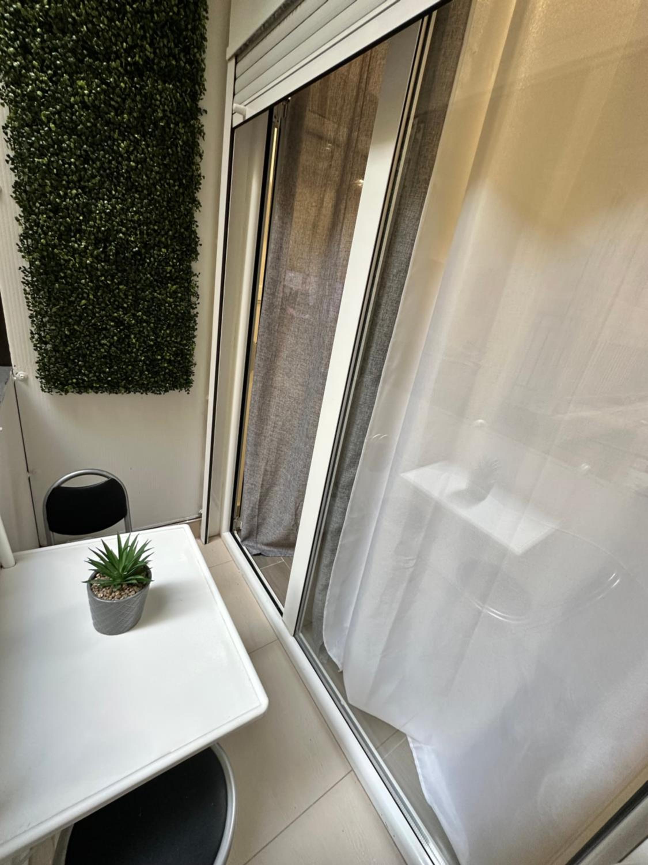 Hotel Gray Flower Jacuzzi Studio