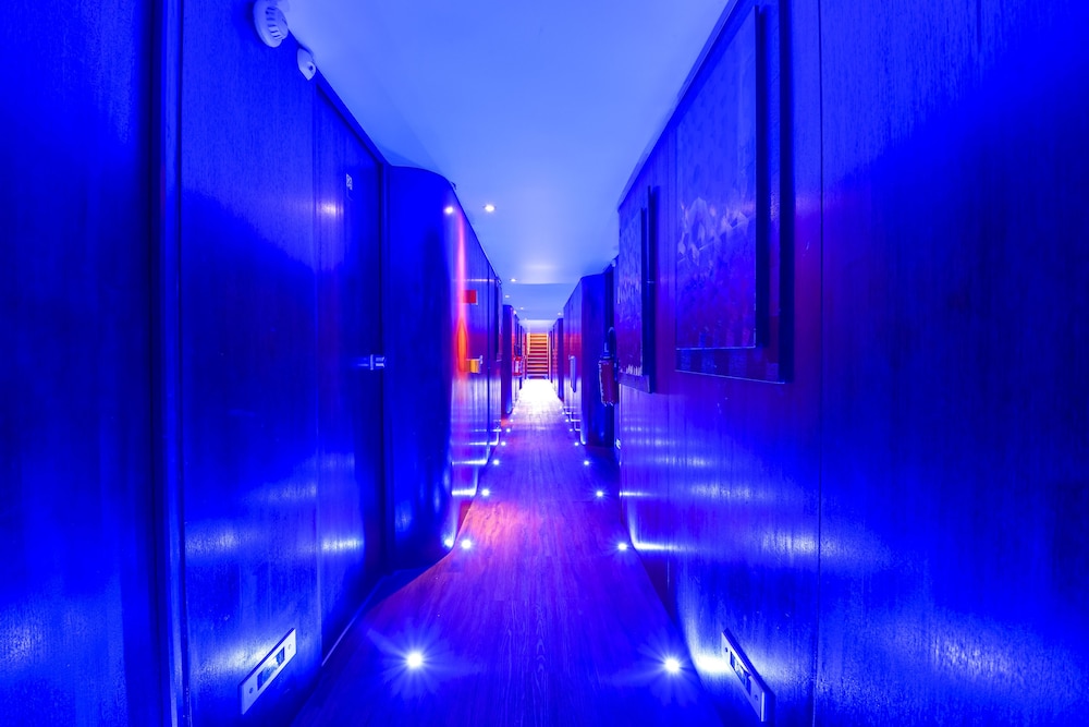 Hotel VIP Paris Yacht Hotel