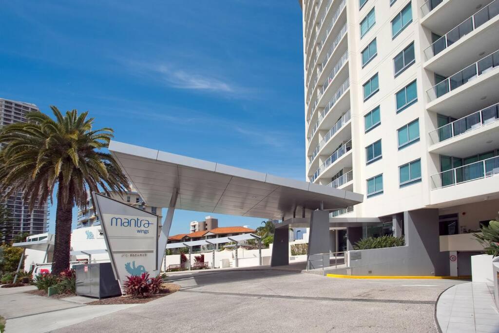 Hotel Wings Luxury Apartment Netflix