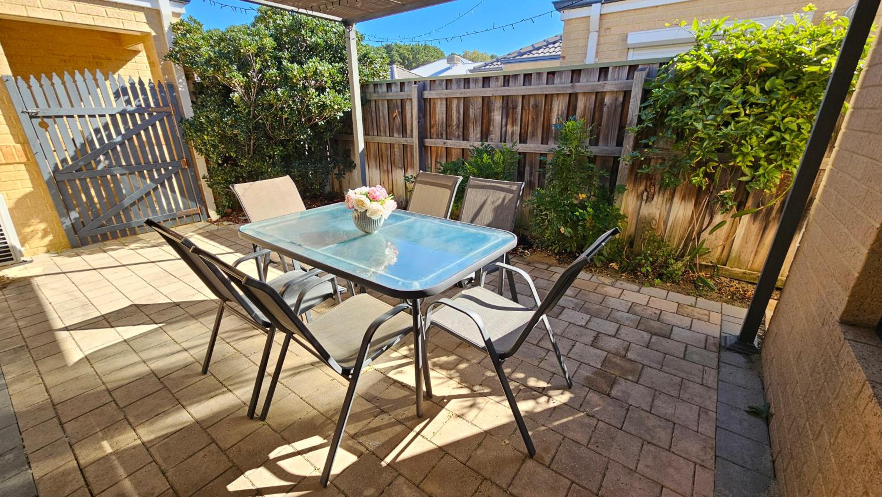 Hotel House In Ellenbrook