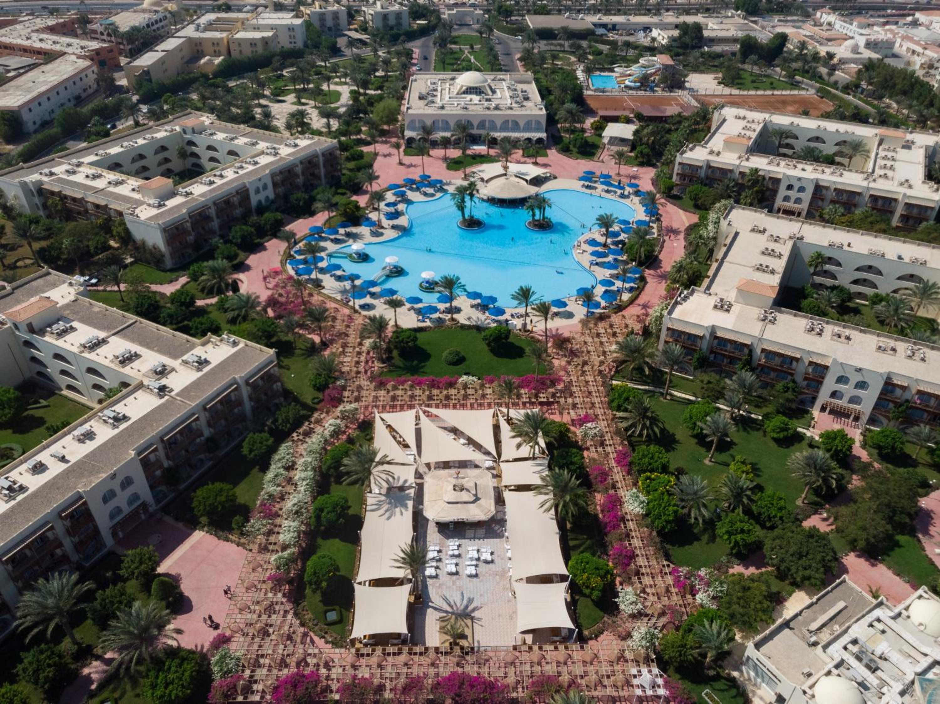 Hotel Desert Rose Resort