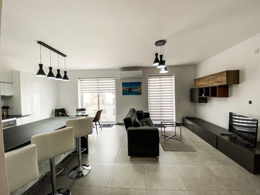 Hotel Luxurious Apartment 7th Floor