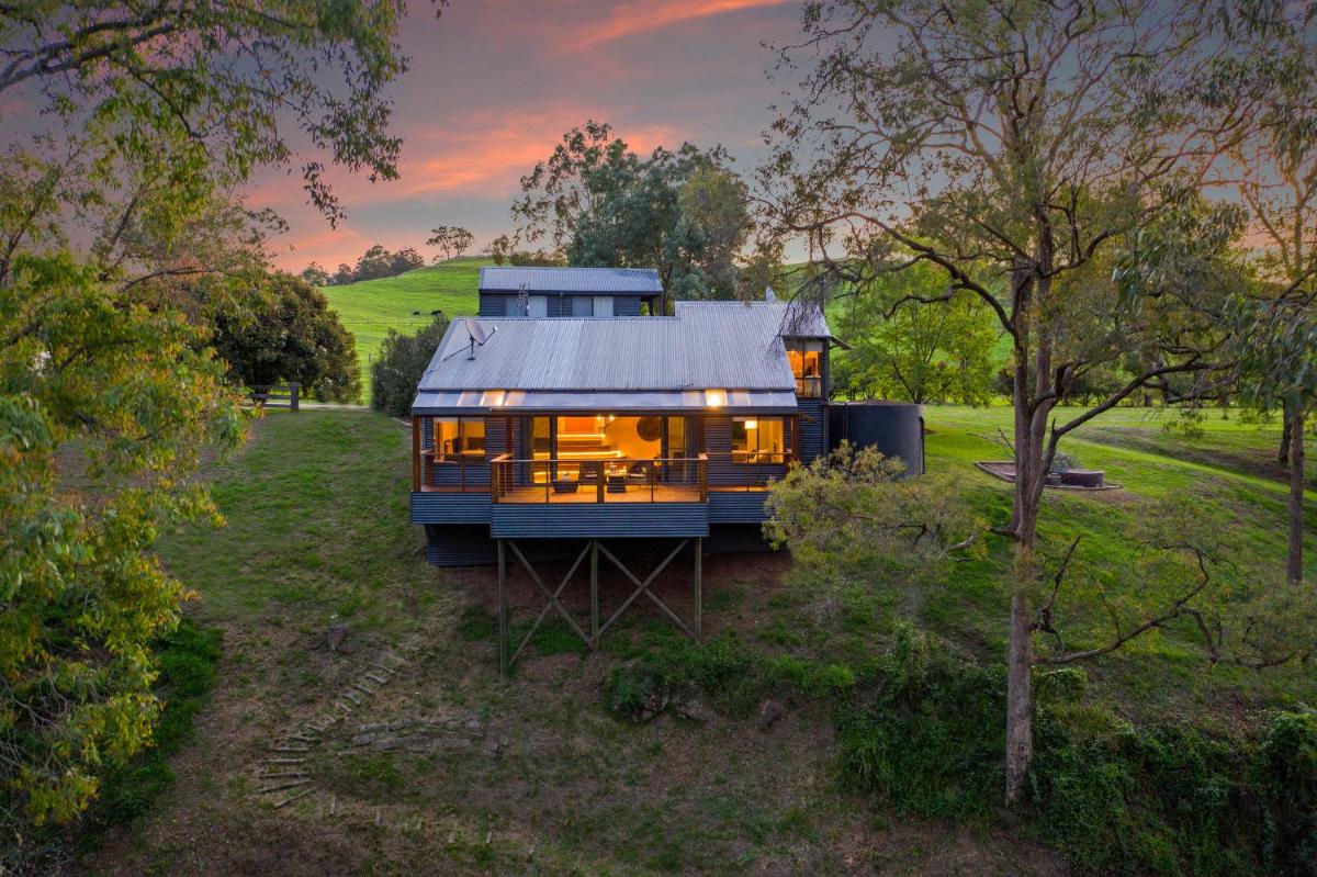 Hotel The Edge Villa