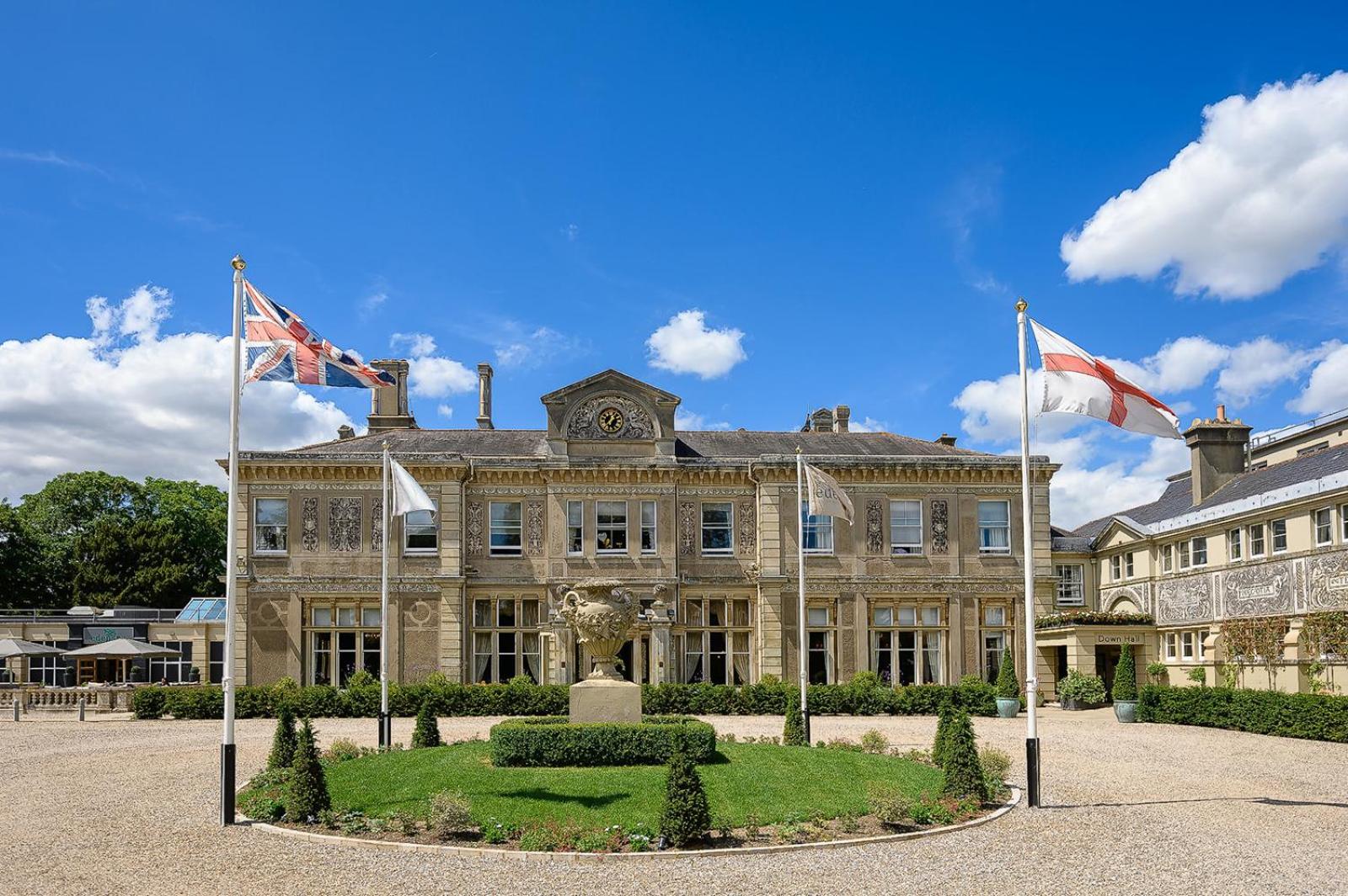 Hotel Down Hall Hotel