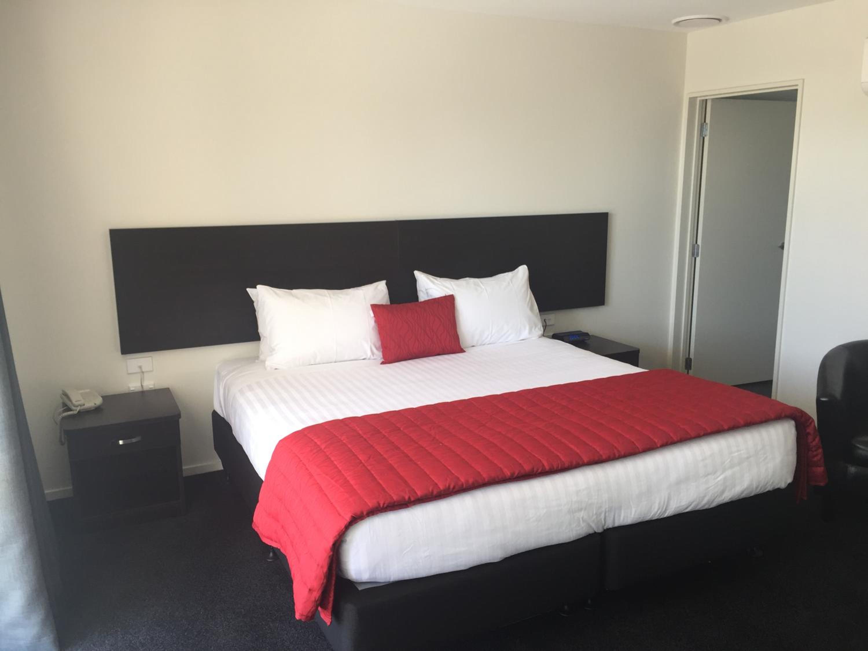 Hotel Rolleston Highway Motel