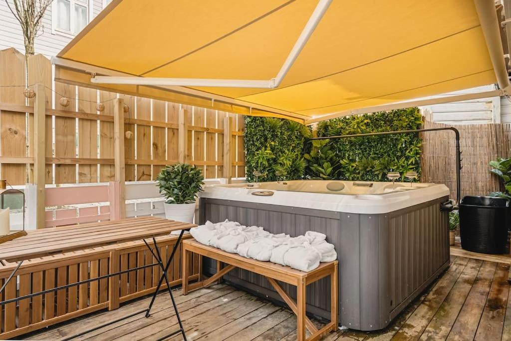 Hotel Dinbnb Homes I Bergens #1 Bnb I Jacuzzi & Parking & Location