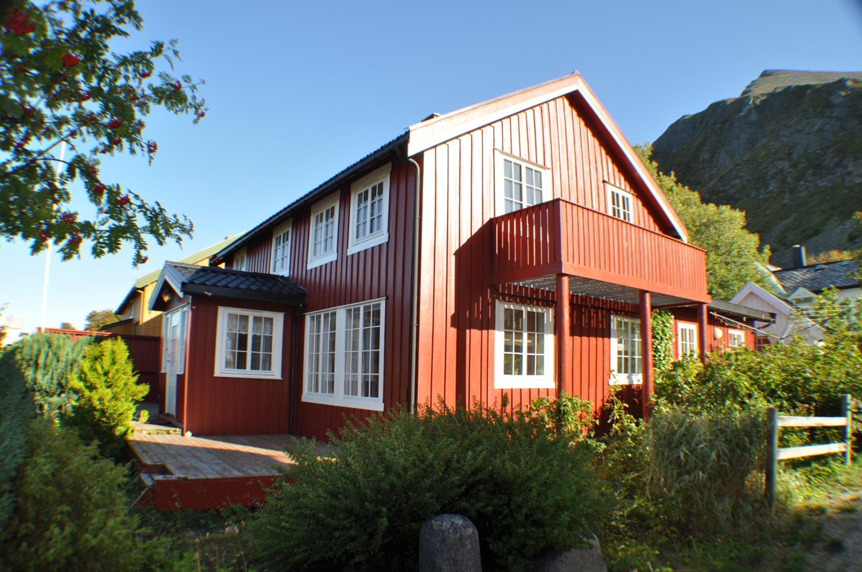 Hotel 5-bedroom House In Lofoten