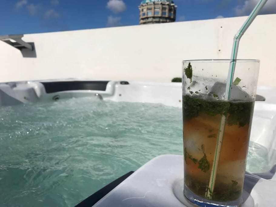 Hotel Lujoso Atico, Gran Terraza, Y Solarium Privado, Con Jacuzzi Sauna Vistas Playa