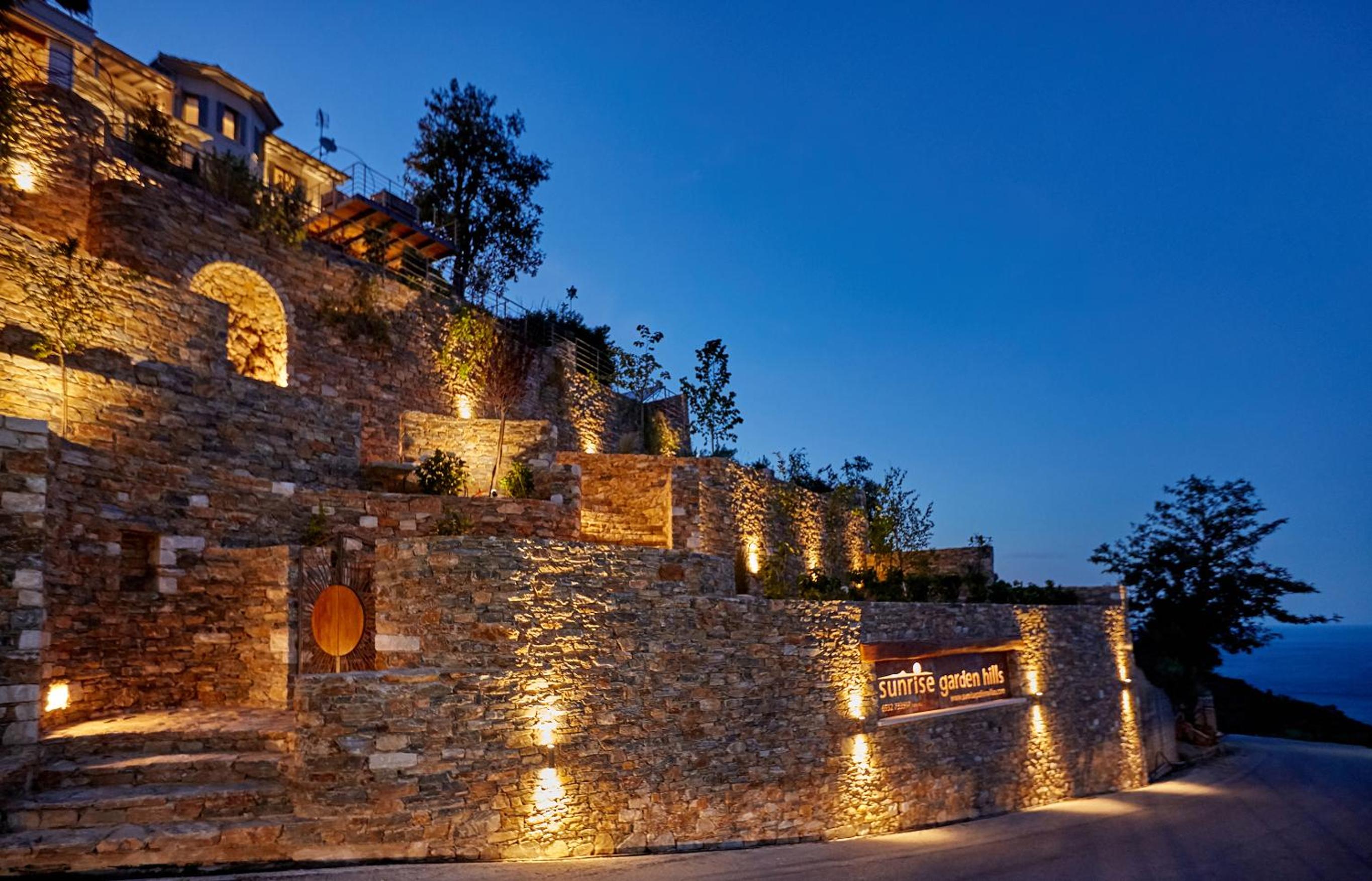 Hotel Sunrise Garden Hills