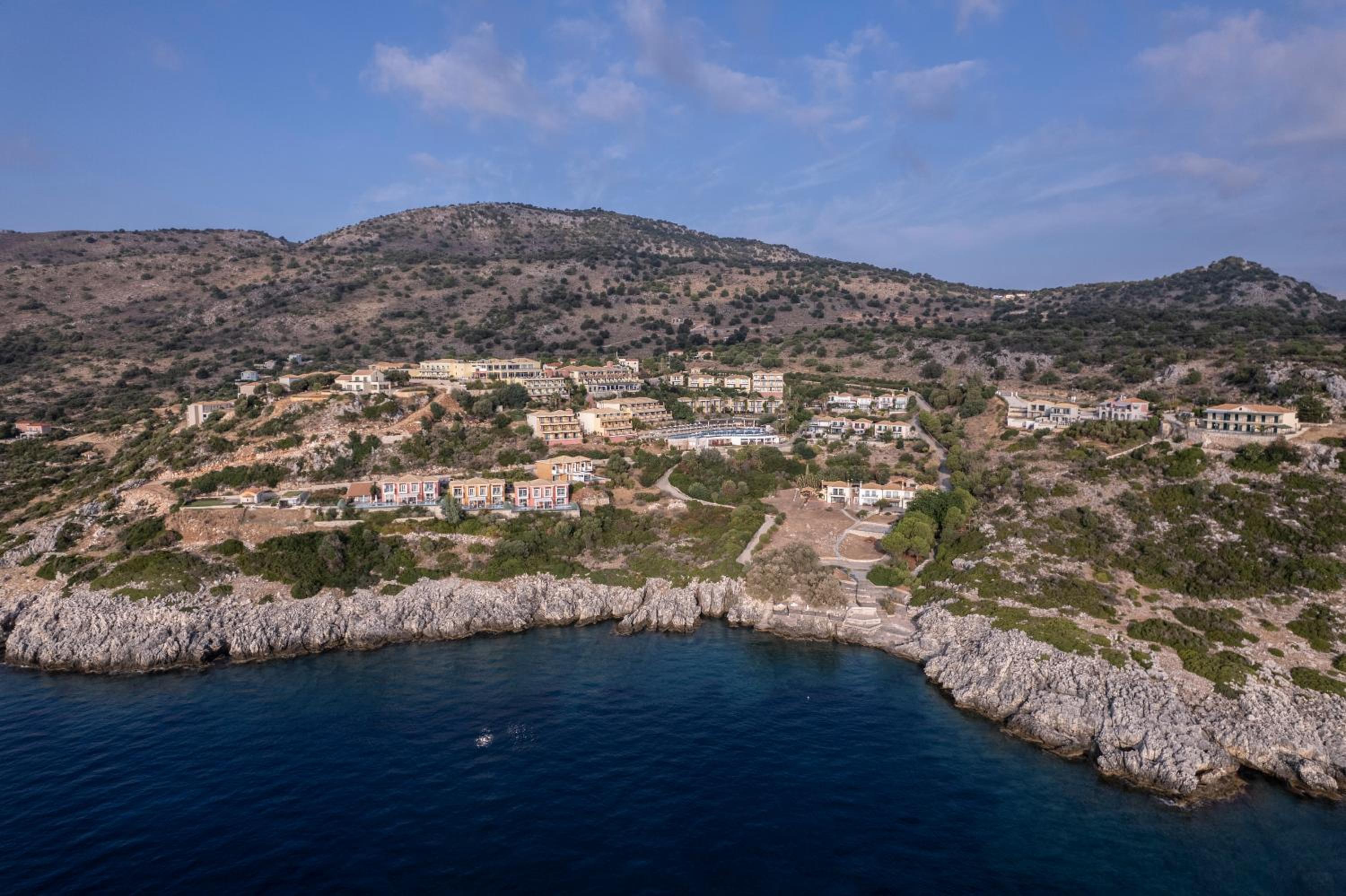 Hotel Apostolata Island Resort and Spa