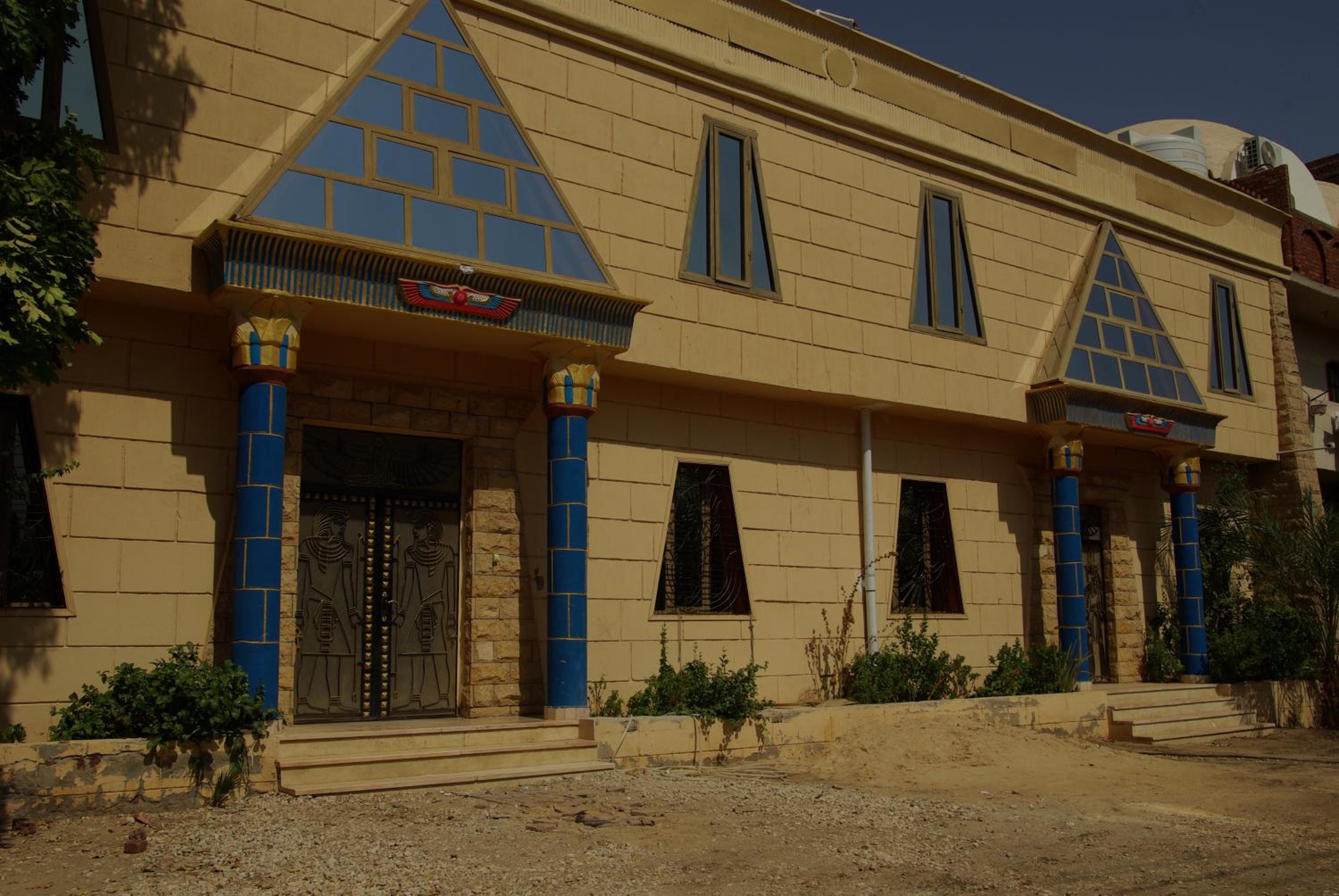 Hotel Pyramids Luxor Hotel & SPA