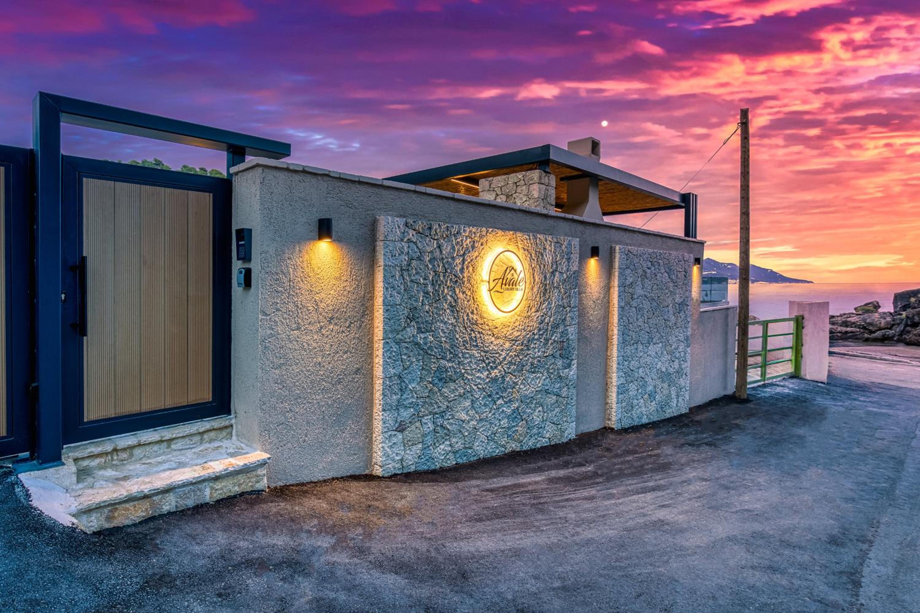 Hotel Avale Luxury Villa