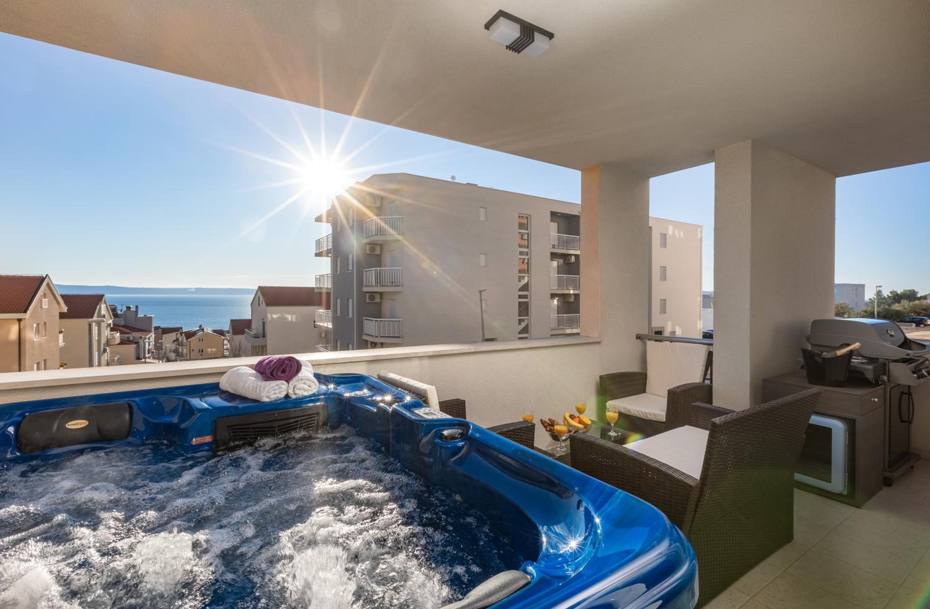 Hotel Luxury Apartman Sky With Sea View And Whirlpool
