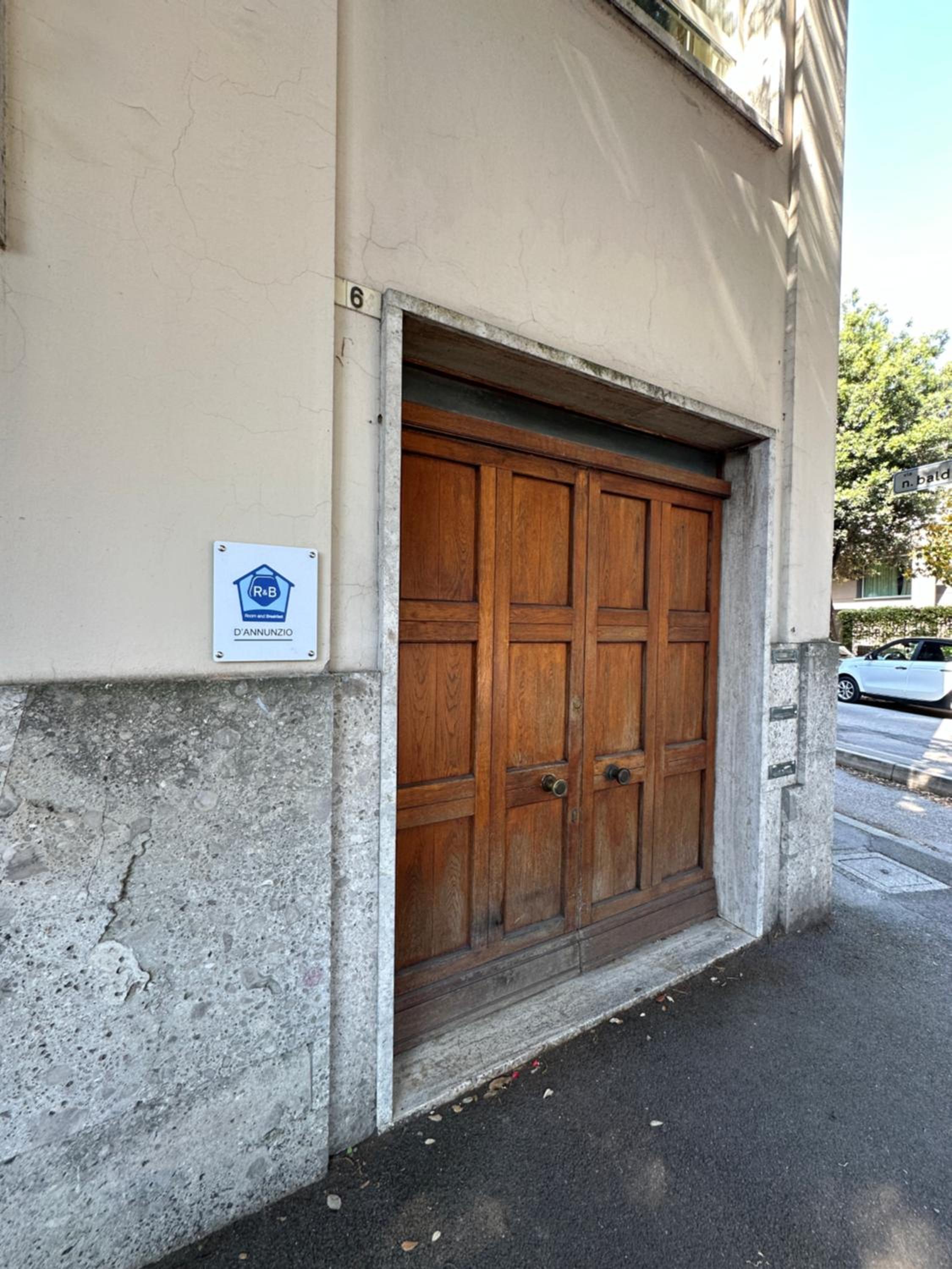 Hotel Room & Breakfast D'Annunzio