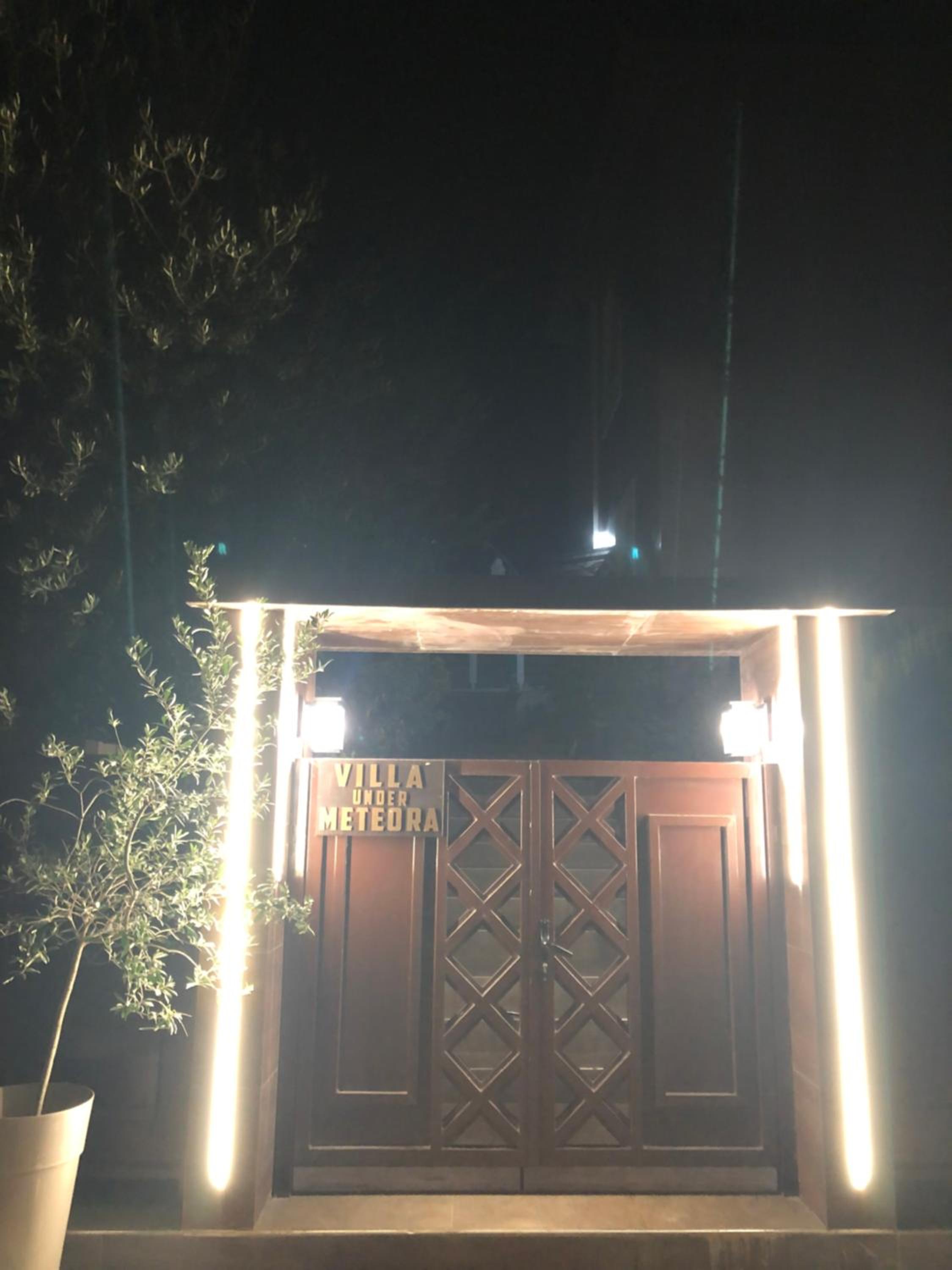 Hotel Villa Under Meteora