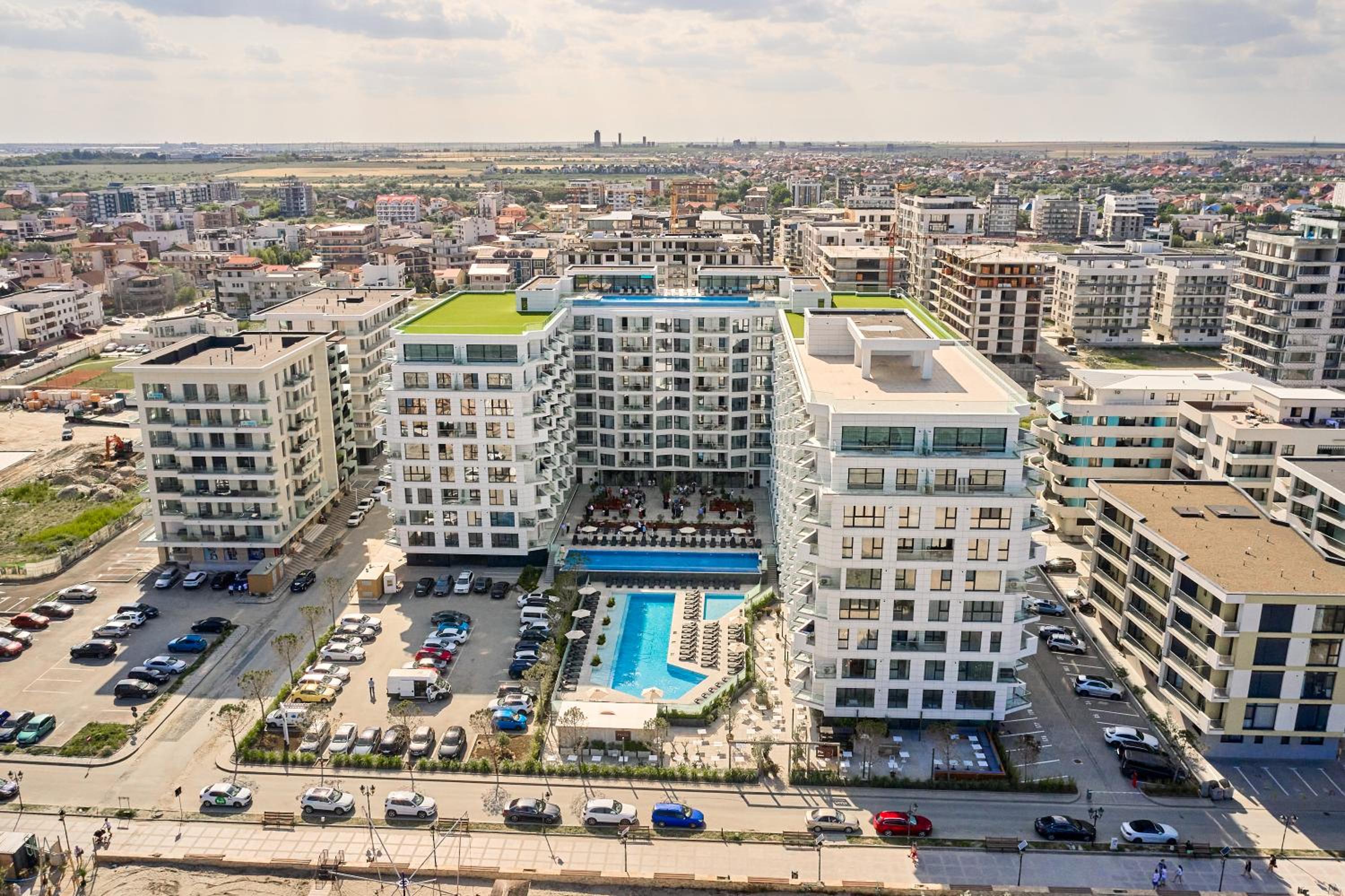 Hotel Sapphire Infinity
