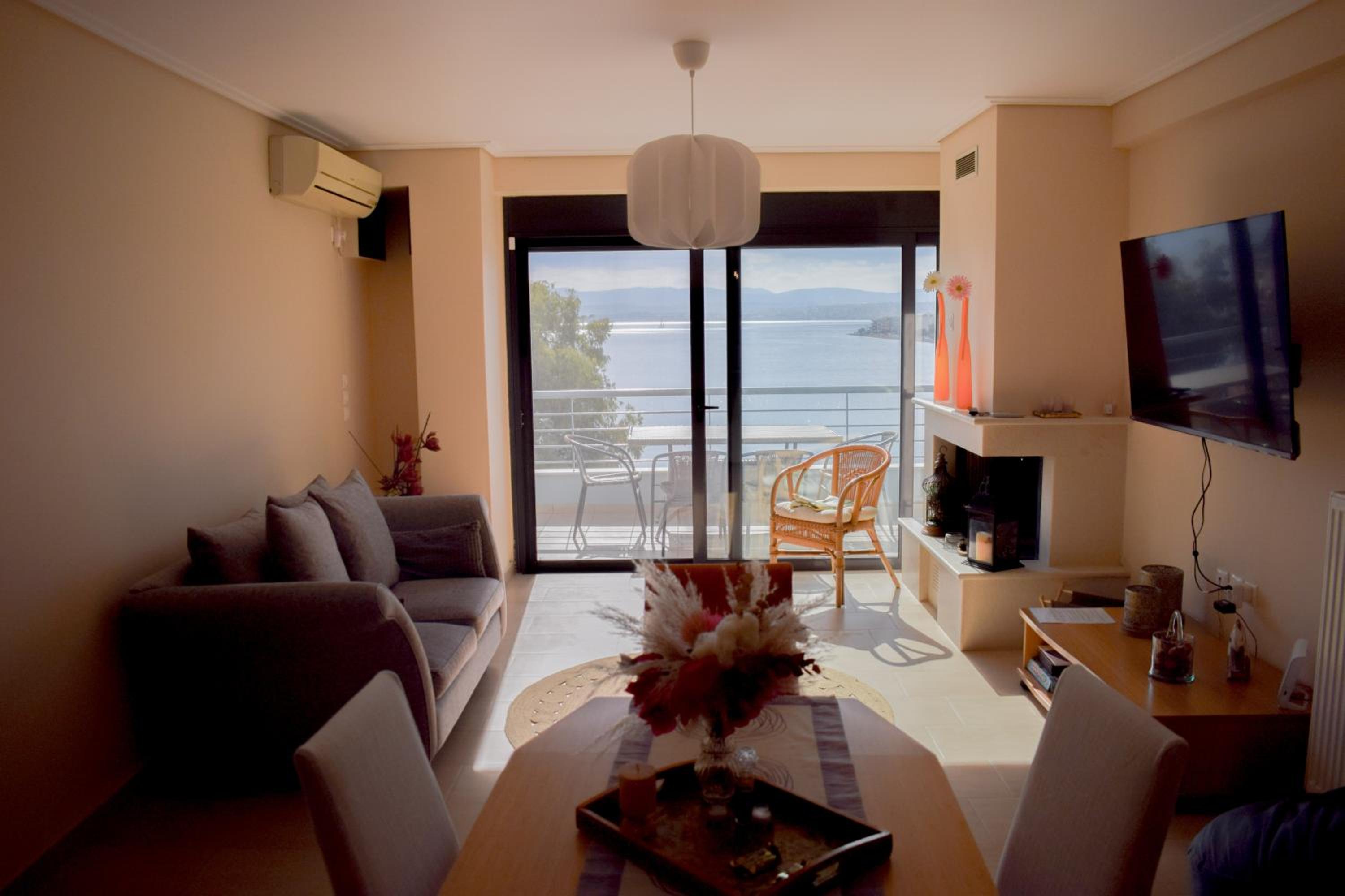 Hotel Beachfront Penthouse With Seaview