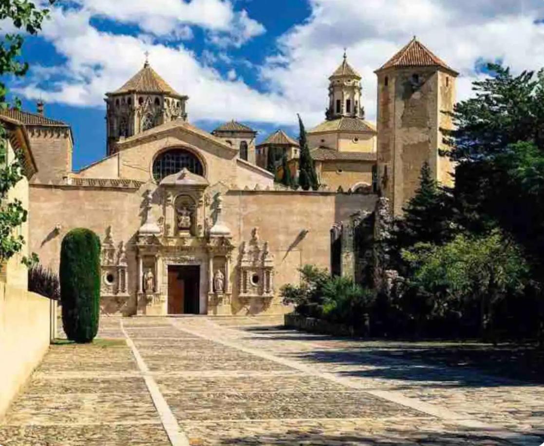 Hotel El Secret De La Llegenda (el Caballer)