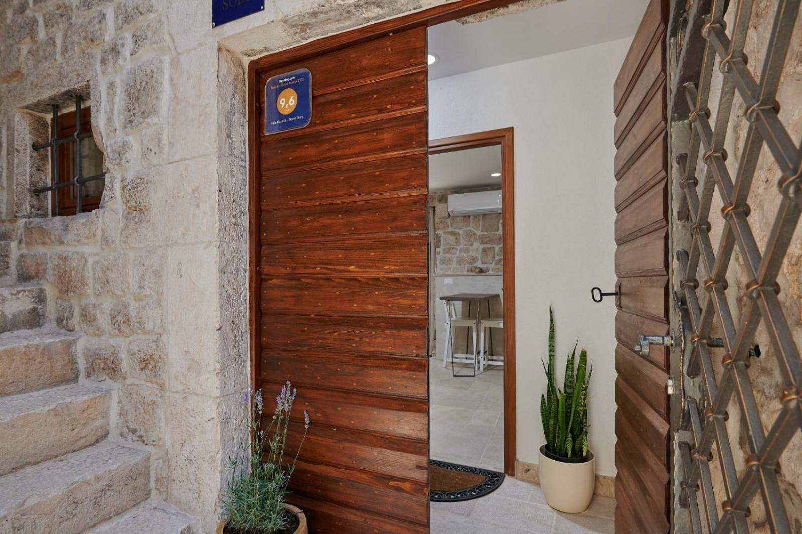 Hotel Villa Kudelik - Stone Story