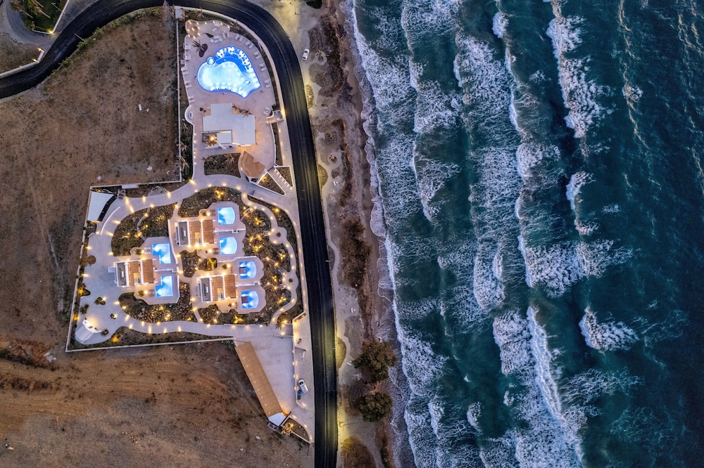 Hotel Blue Pearls-Adults Only Luxury Suites