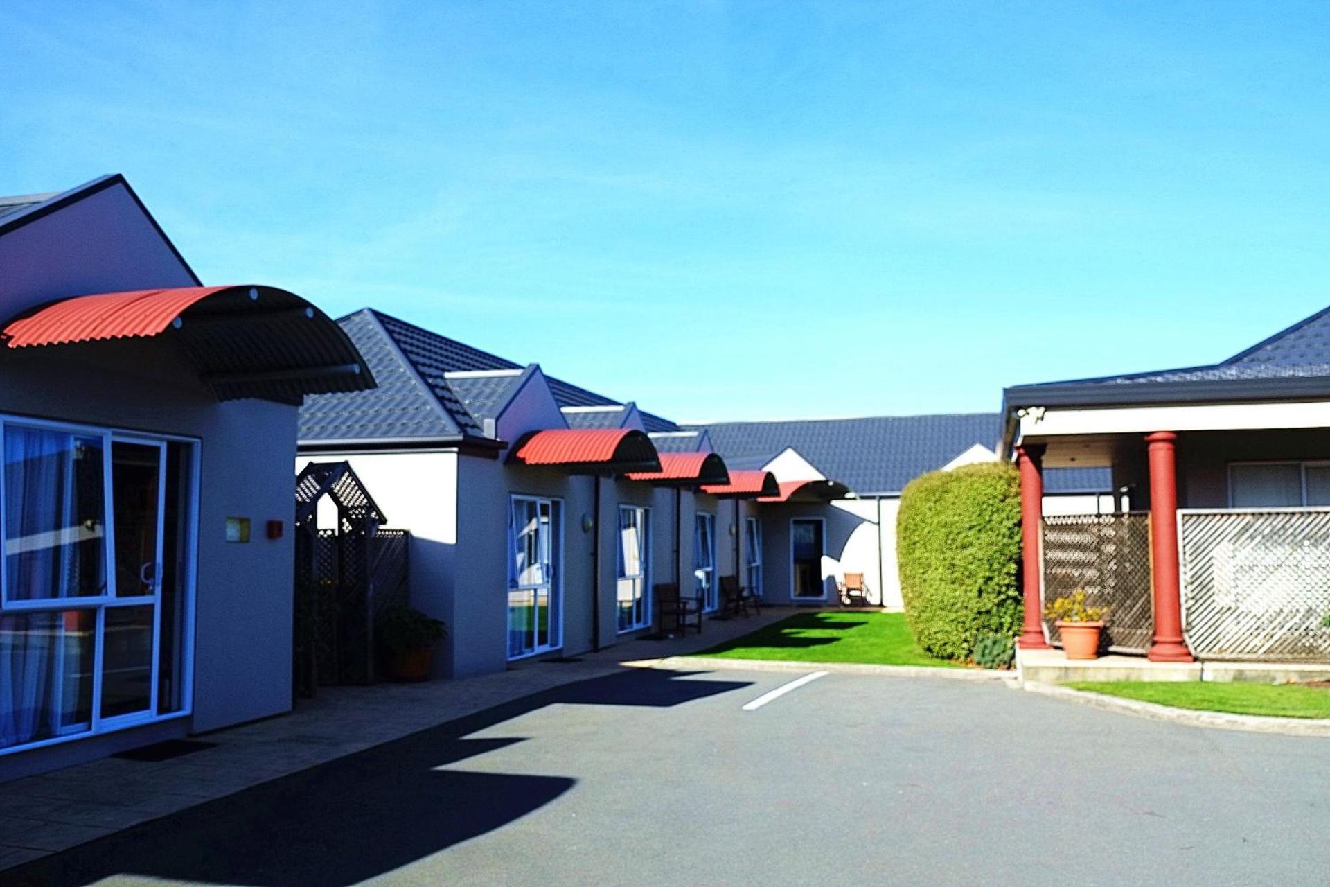 Hotel Airport Birches Motel