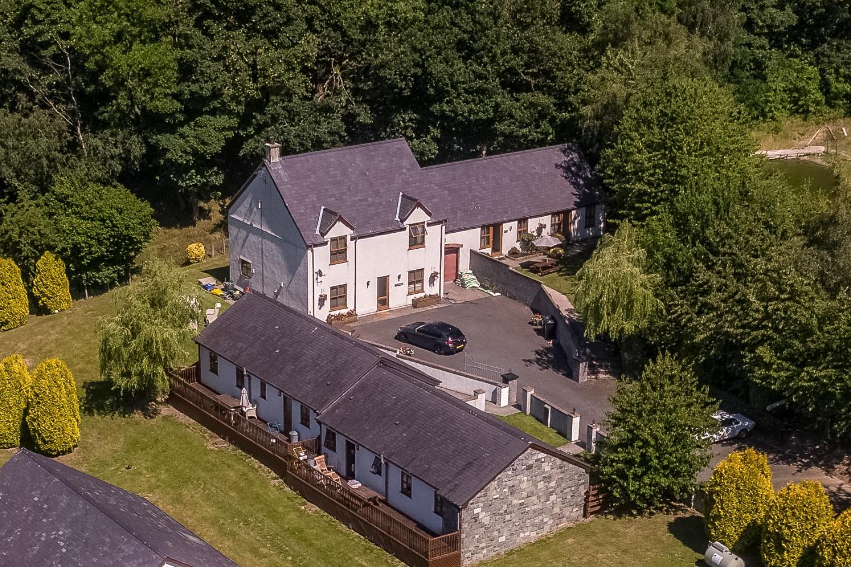 Hotel Graiglwyd Springs Holiday Cottages