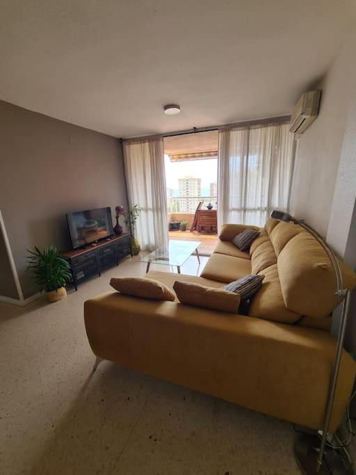 Hotel Piso Amplio Con Piscina