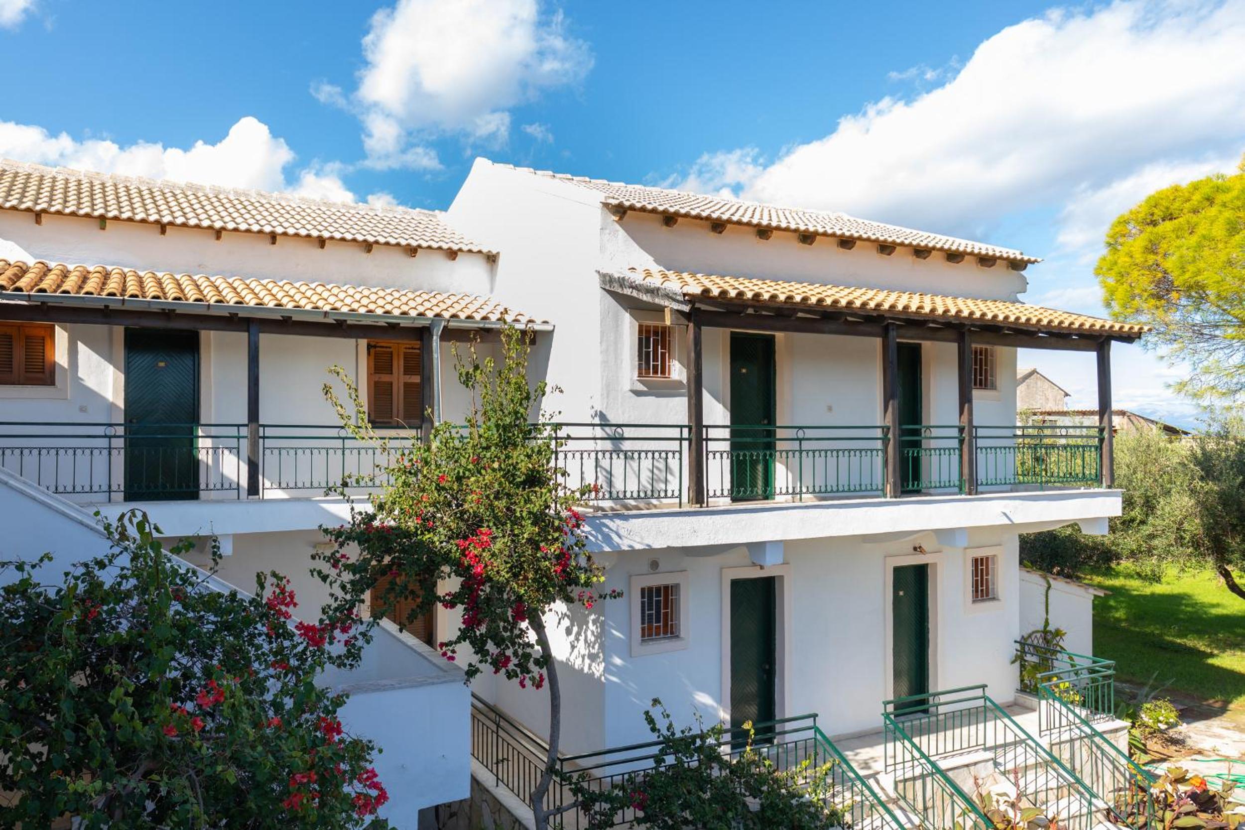 Hotel Island Kavos Annex studios