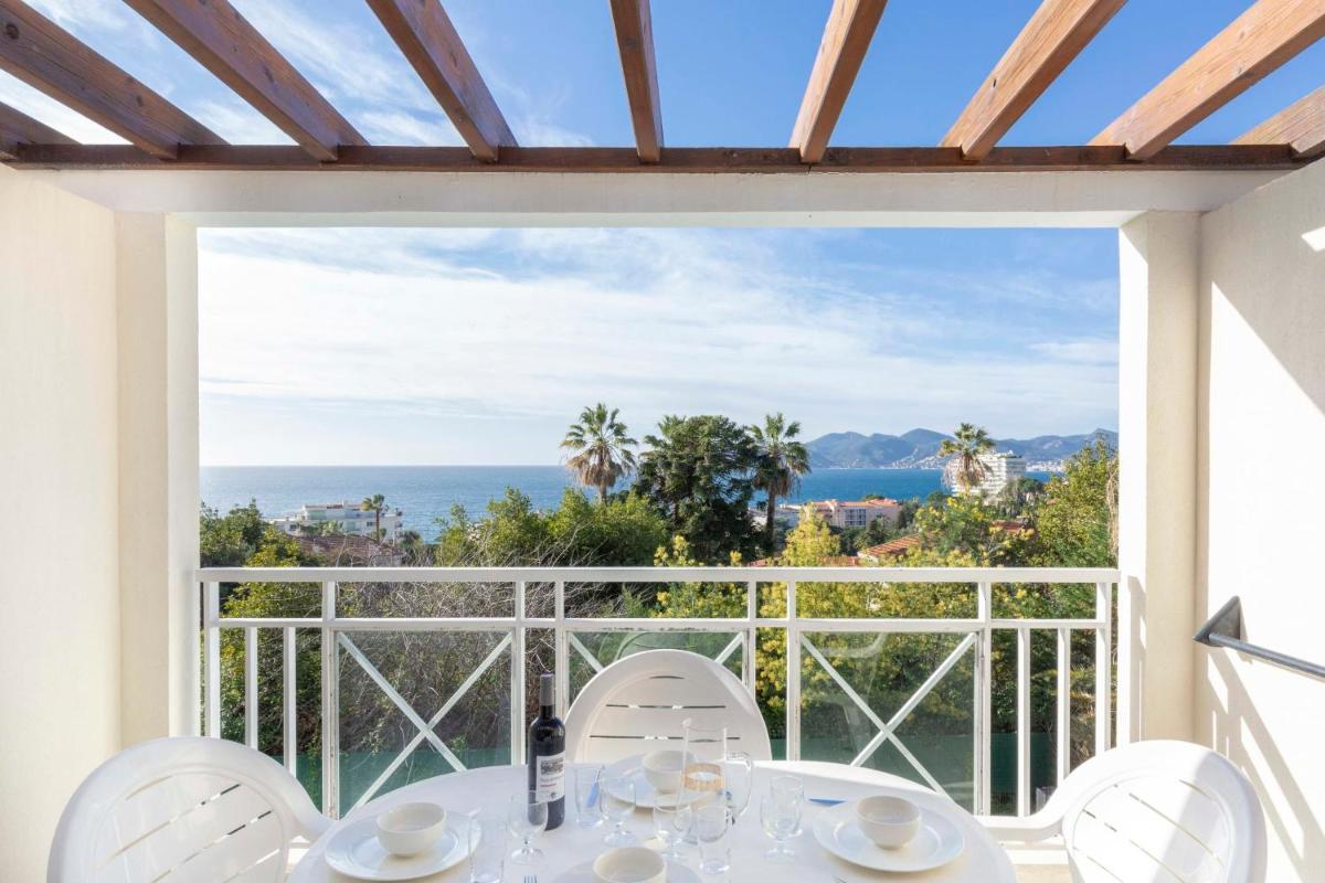 Hotel Le Manet Villa Francia