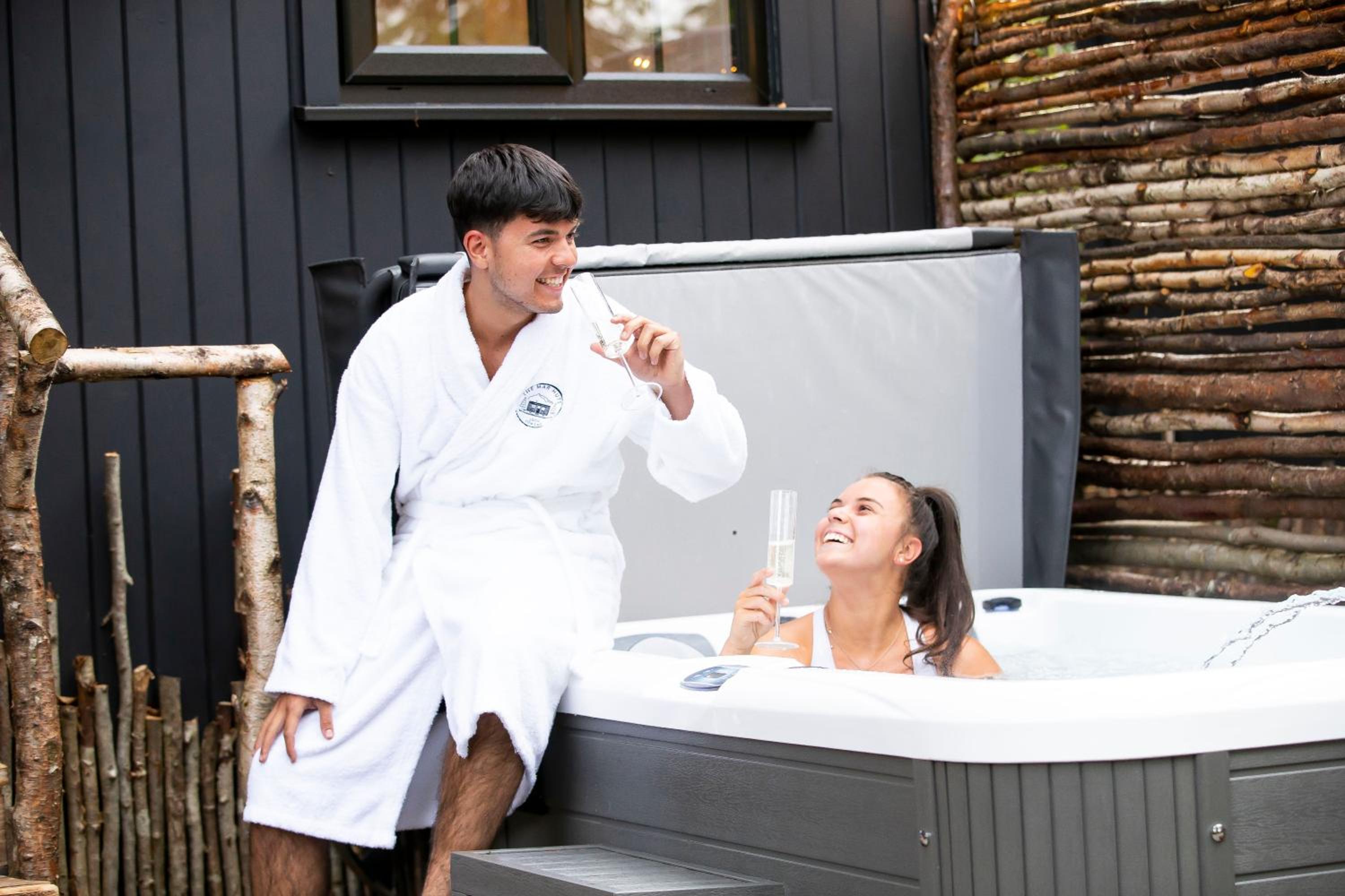 Hotel The Mar Huts - The Lomond Hut