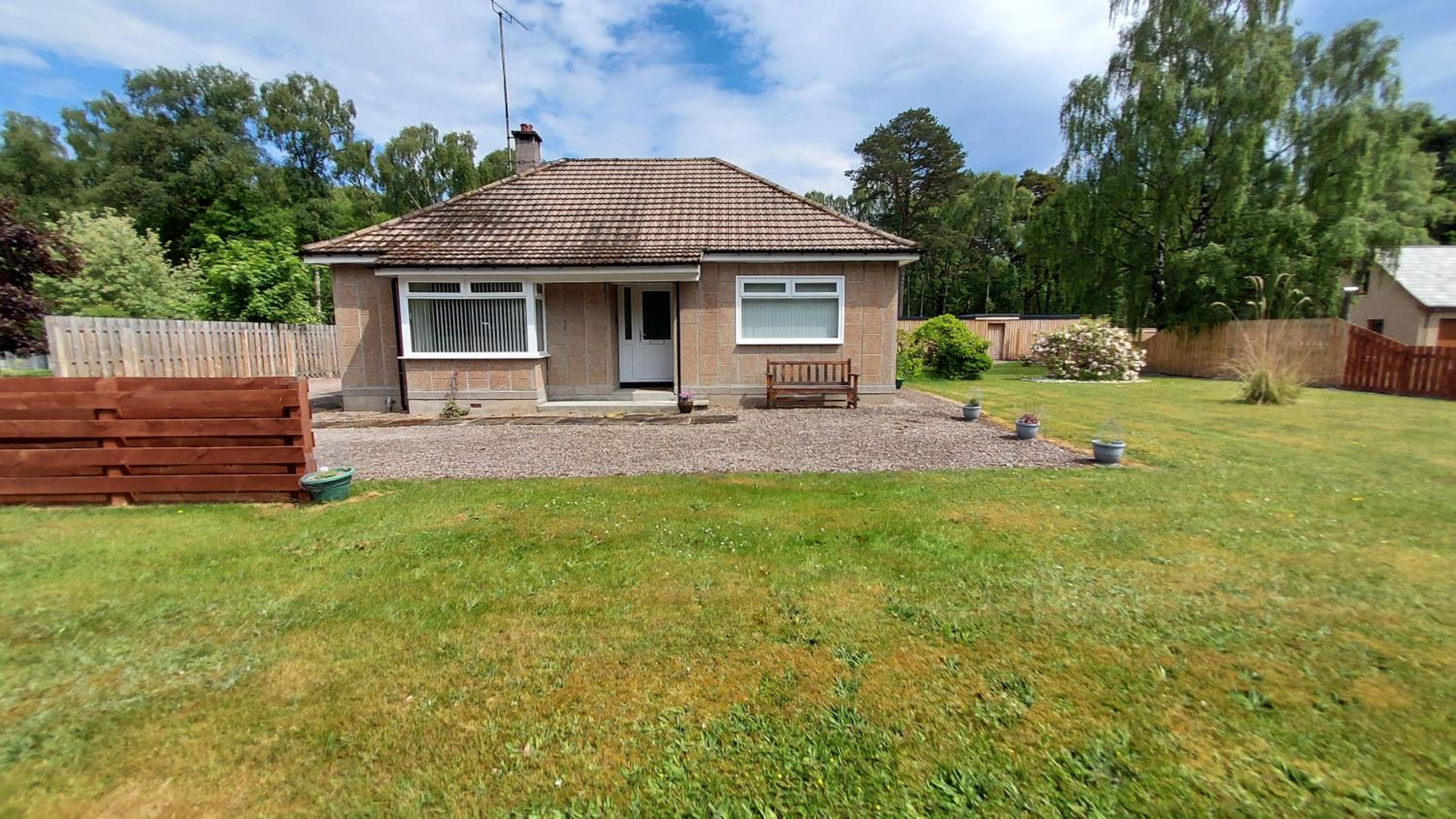 Hotel Strathalban Cottage