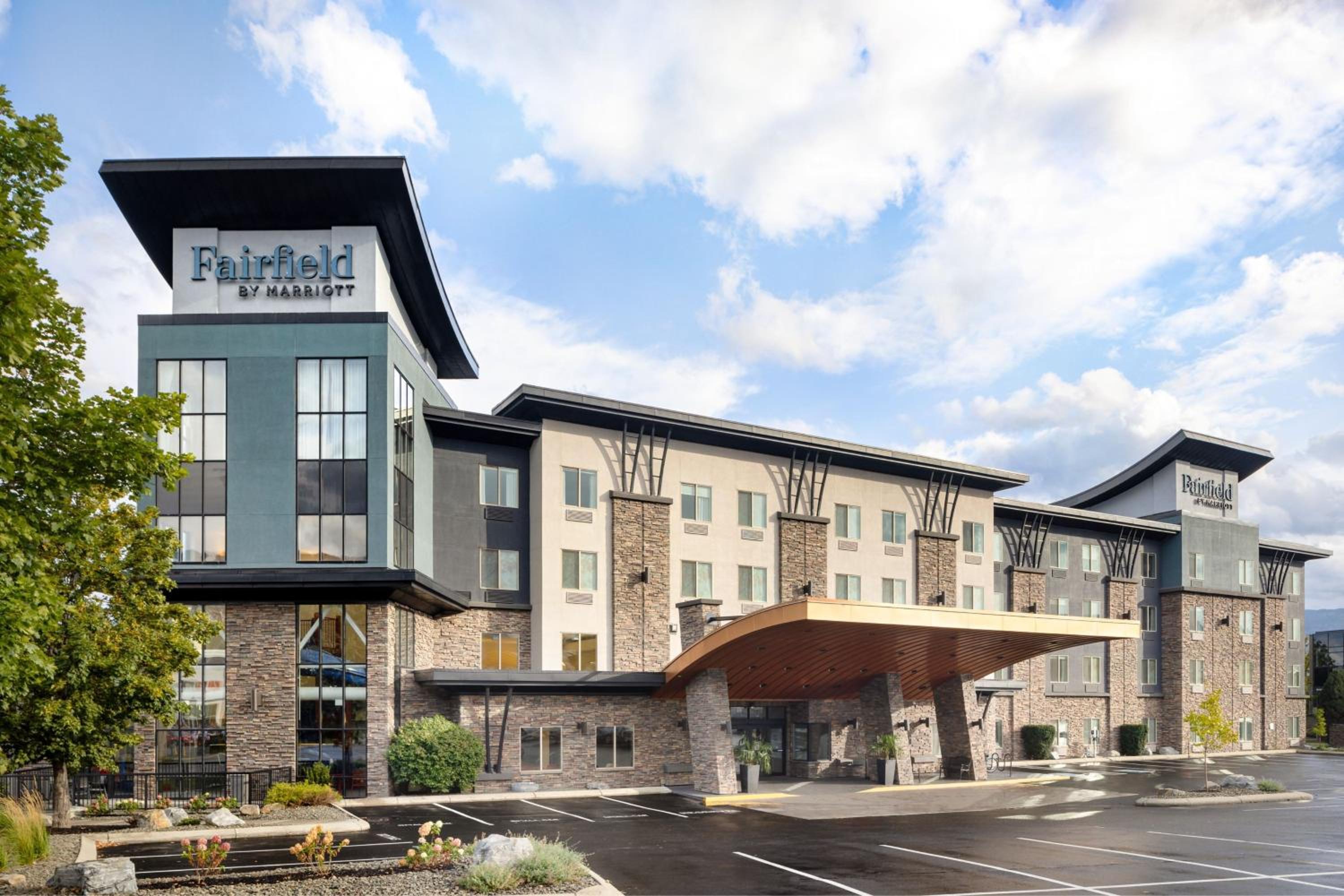 Hotel Fairfield Inn & Suites by Marriott West Kelowna